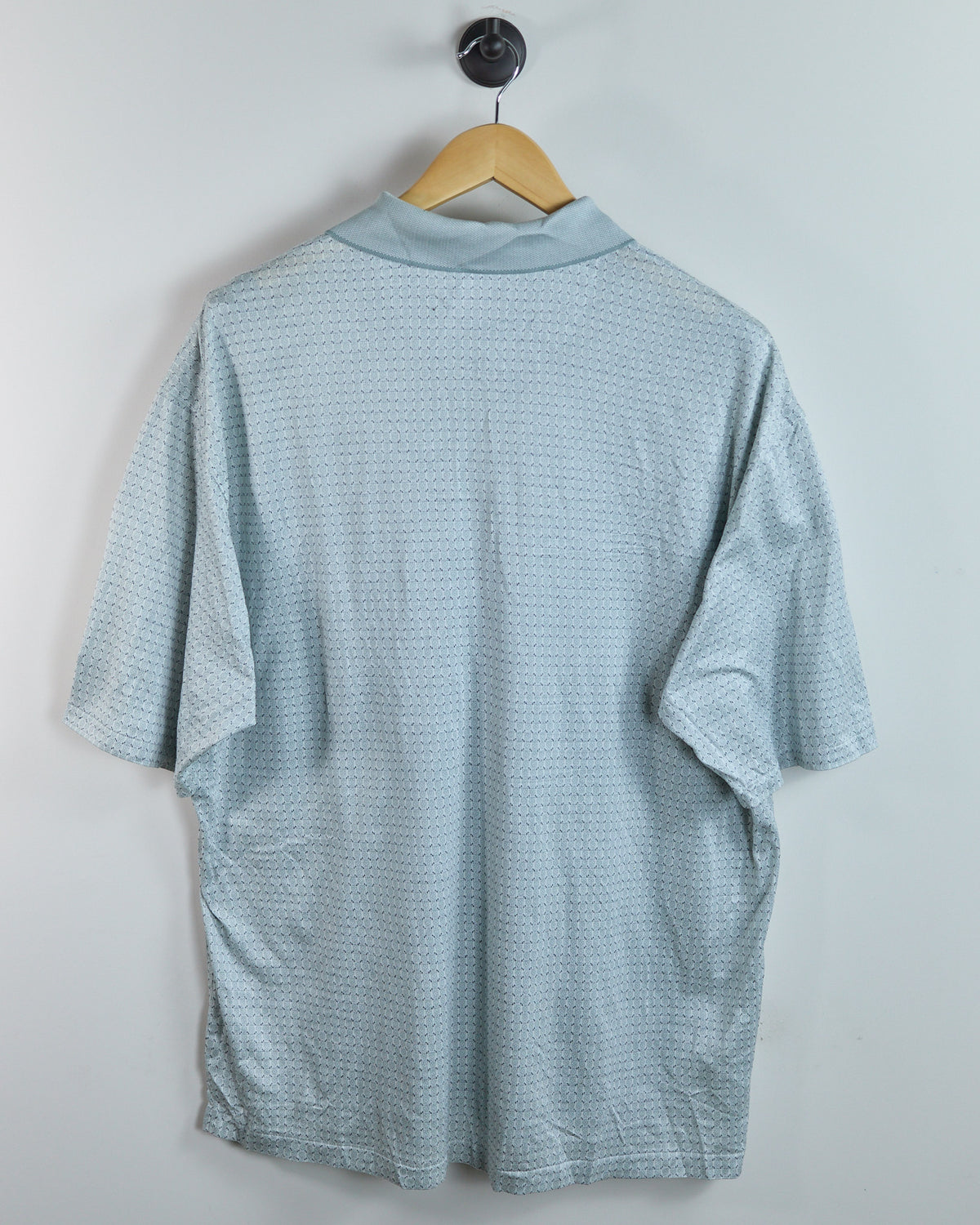 2002 Nike Golf Tiger Woods Shield Logo Pattern Polo, PGA Championship Polo (XL)