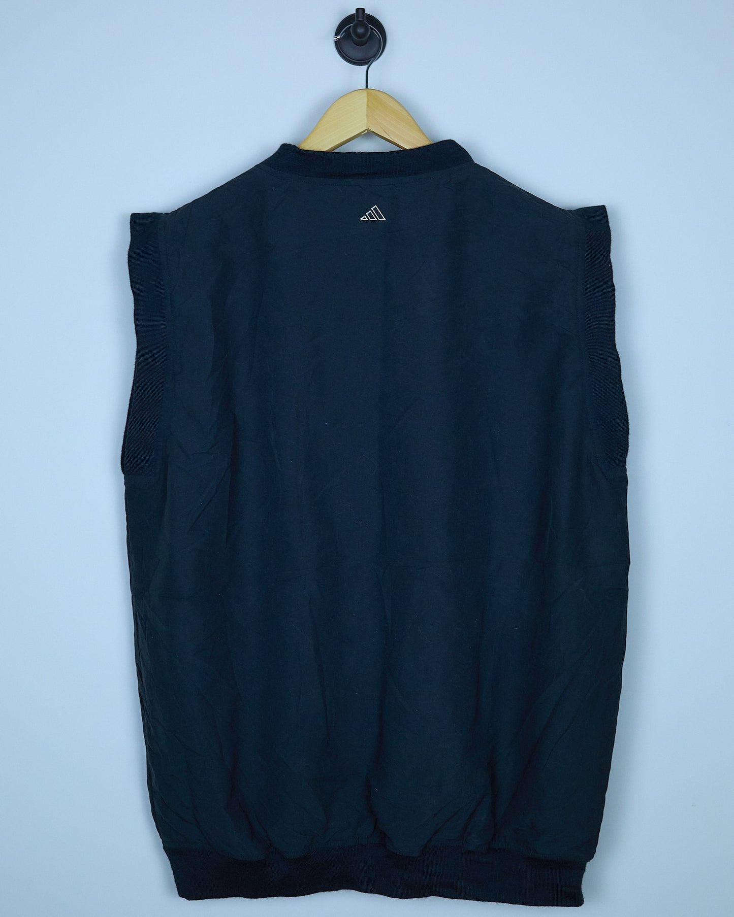 Mid 90s Adidas Golf Black/Red V Neck Gilet (XL)