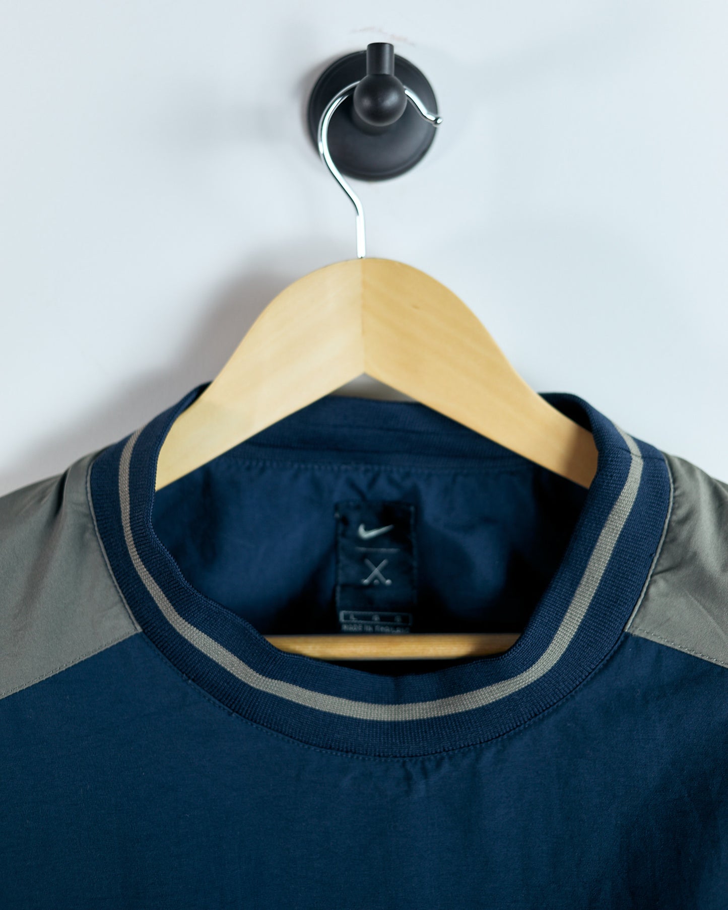 90s Nike Storm-Fit Blue/Brown Detailing Crew Neck Windbreaker (L)