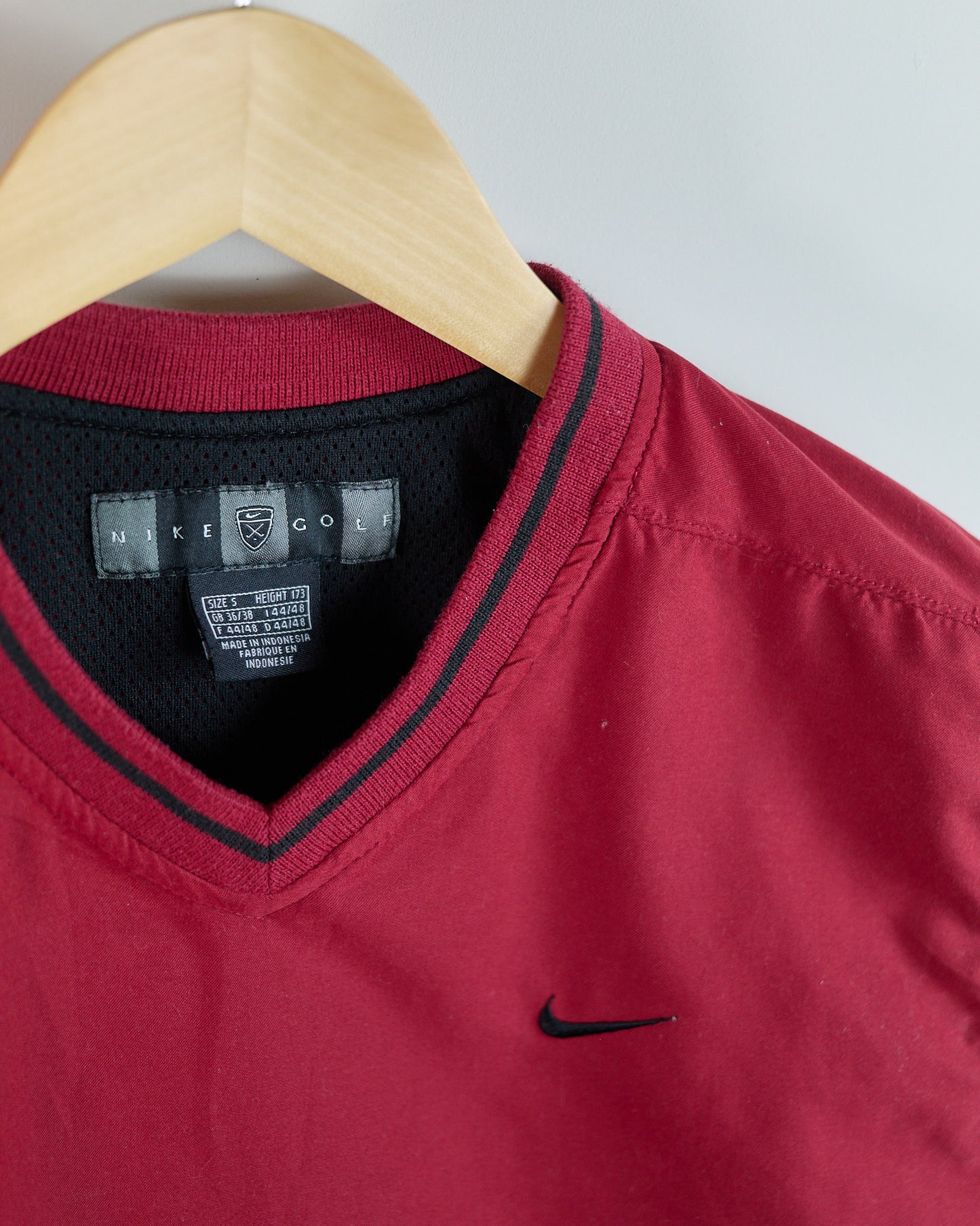 90s Nike Golf Red/Black V Neck Windbreaker Vest (S)
