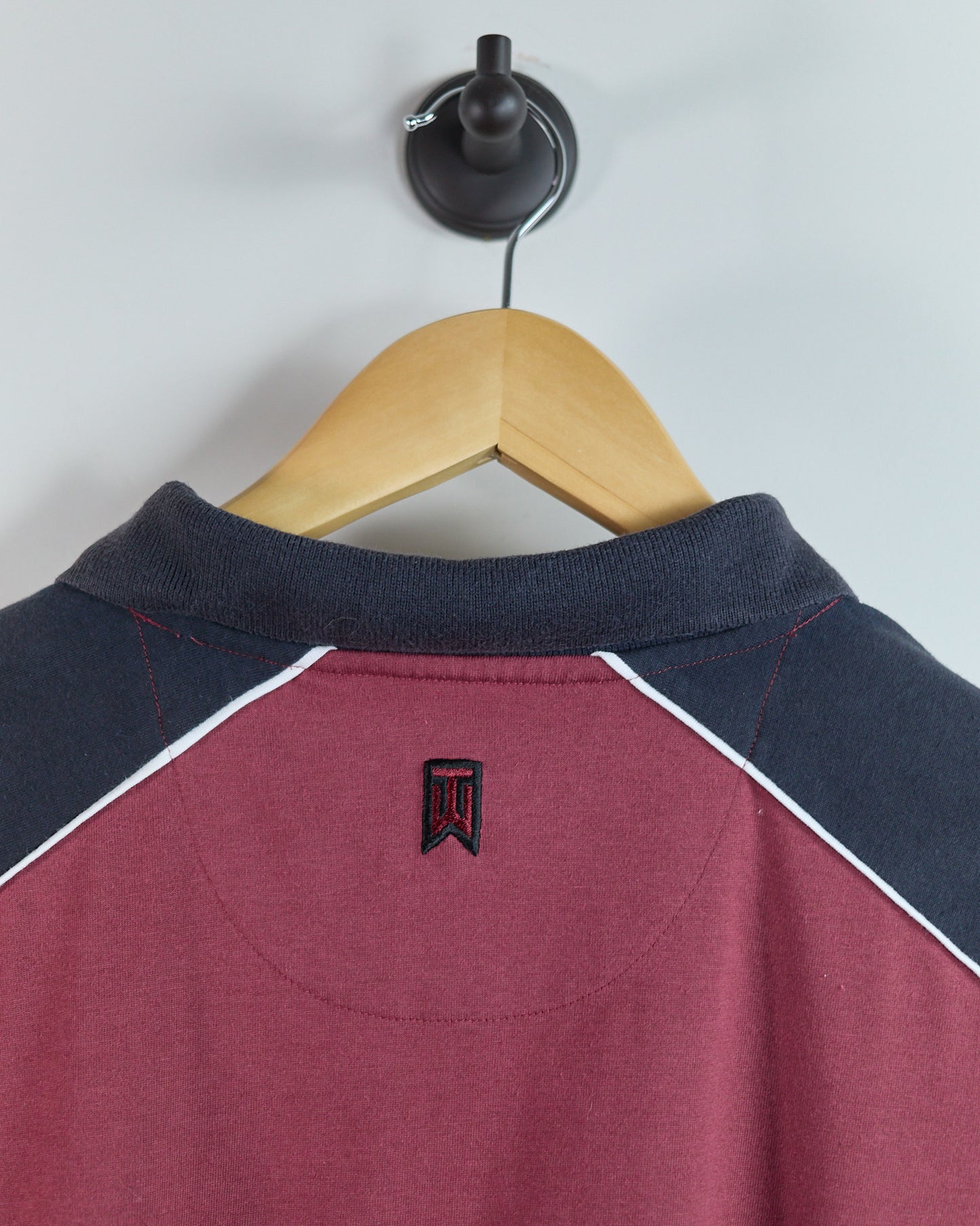 90s Nike Golf Tiger Woods Maroon/Black Zip Up Polo (XXL)
