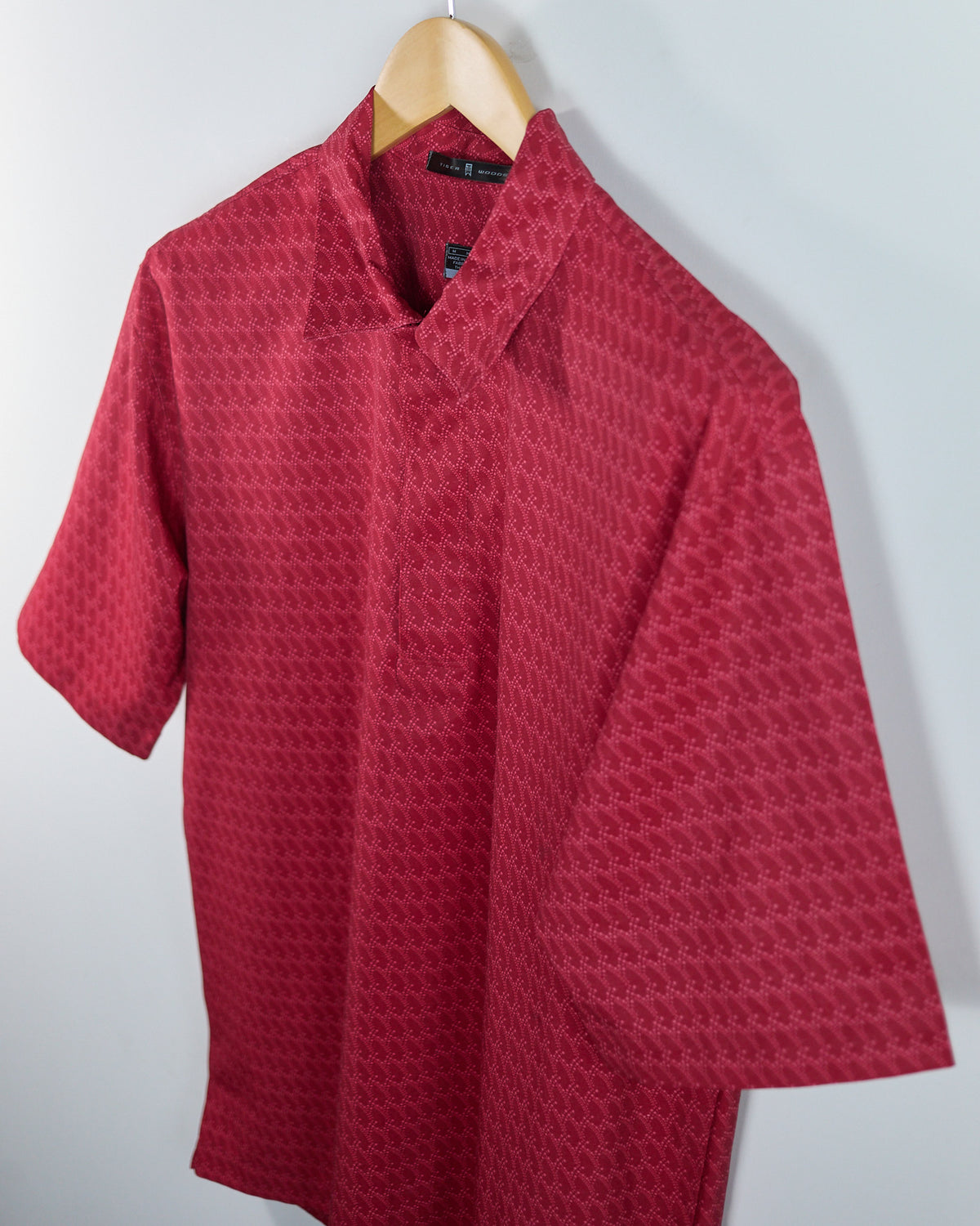 00s Nike Golf Tiger Woods Red/Pink Polo (M)