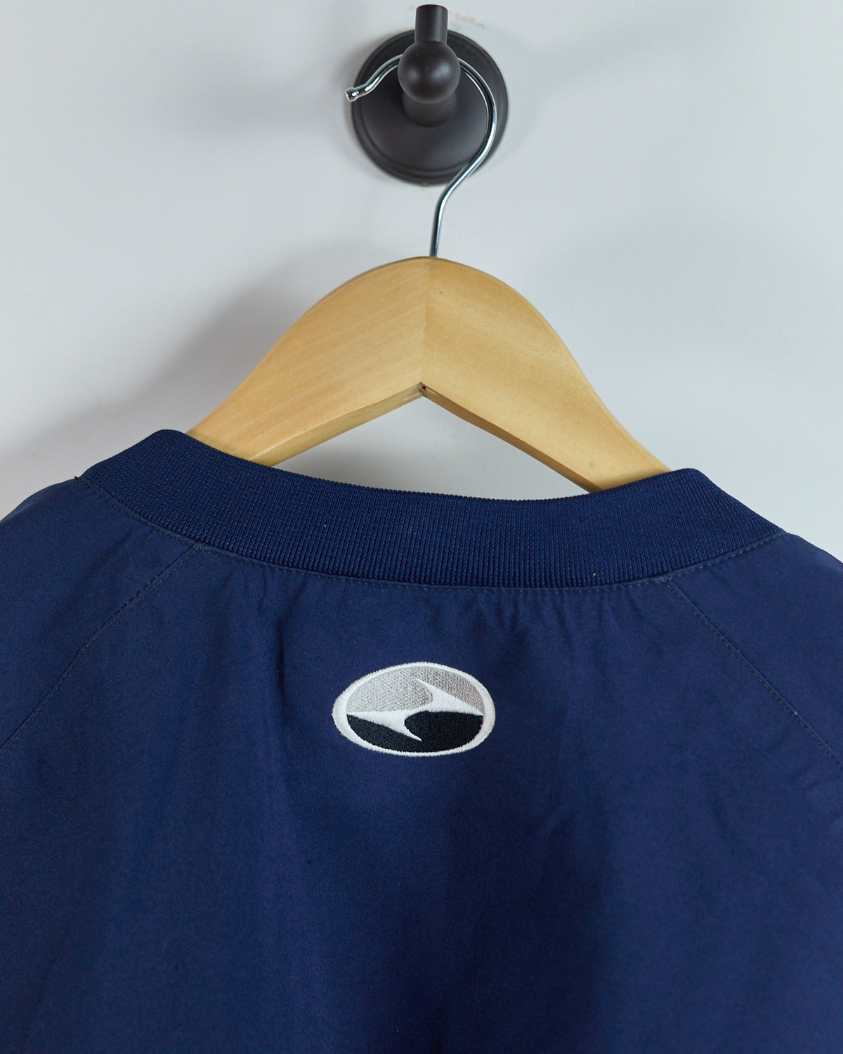 90s Nike Golf Tiger Woods Yin Yang Blue Crew Neck Windbreaker (XL)