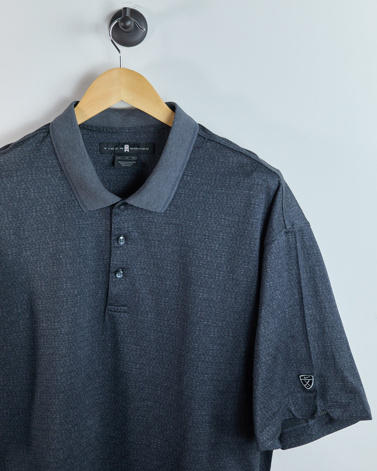 90s Tiger Woods Nike Golf Shield Logo Grey/Black Polo (XL)