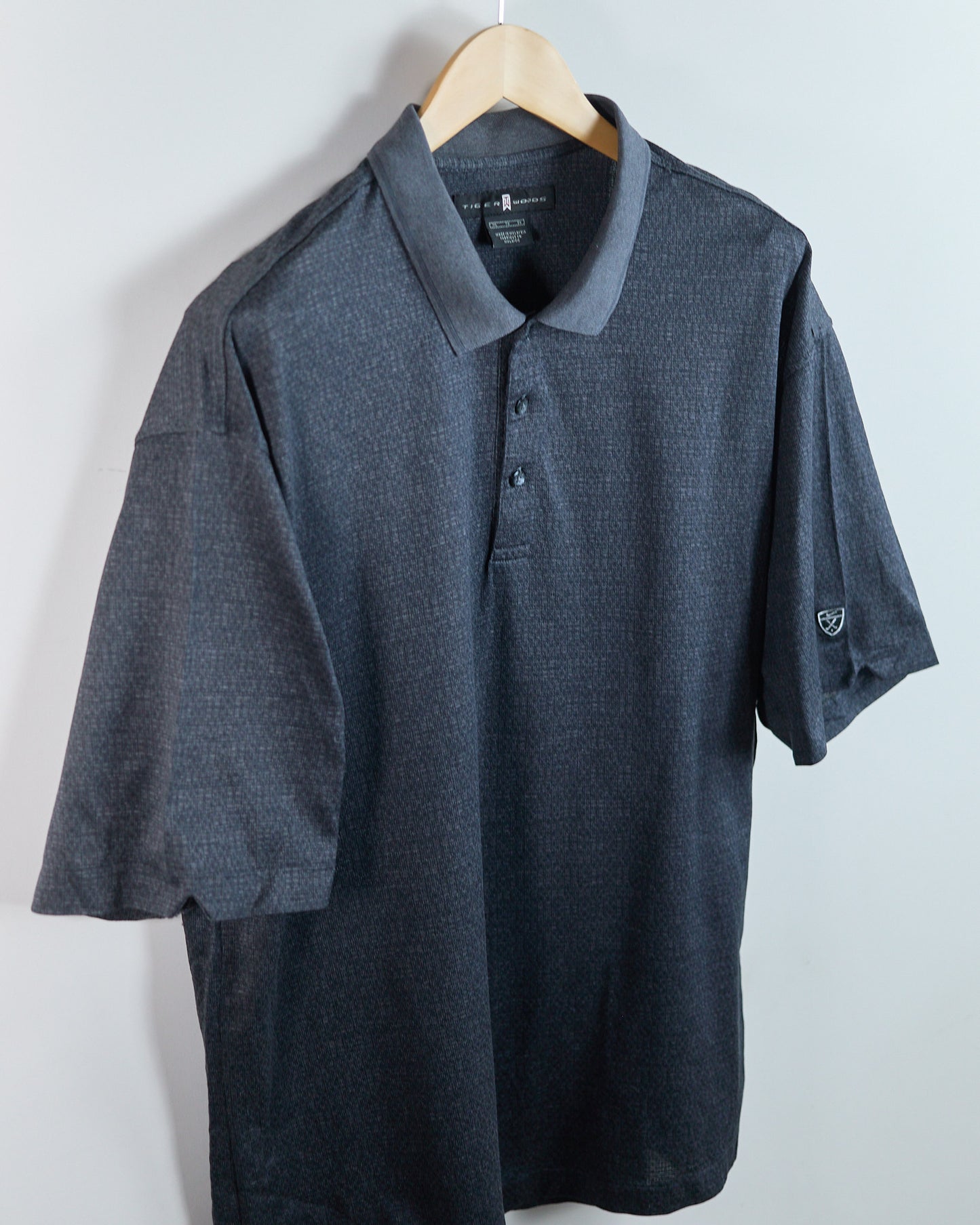 90s Tiger Woods Nike Golf Shield Logo Grey/Black Polo (XL)