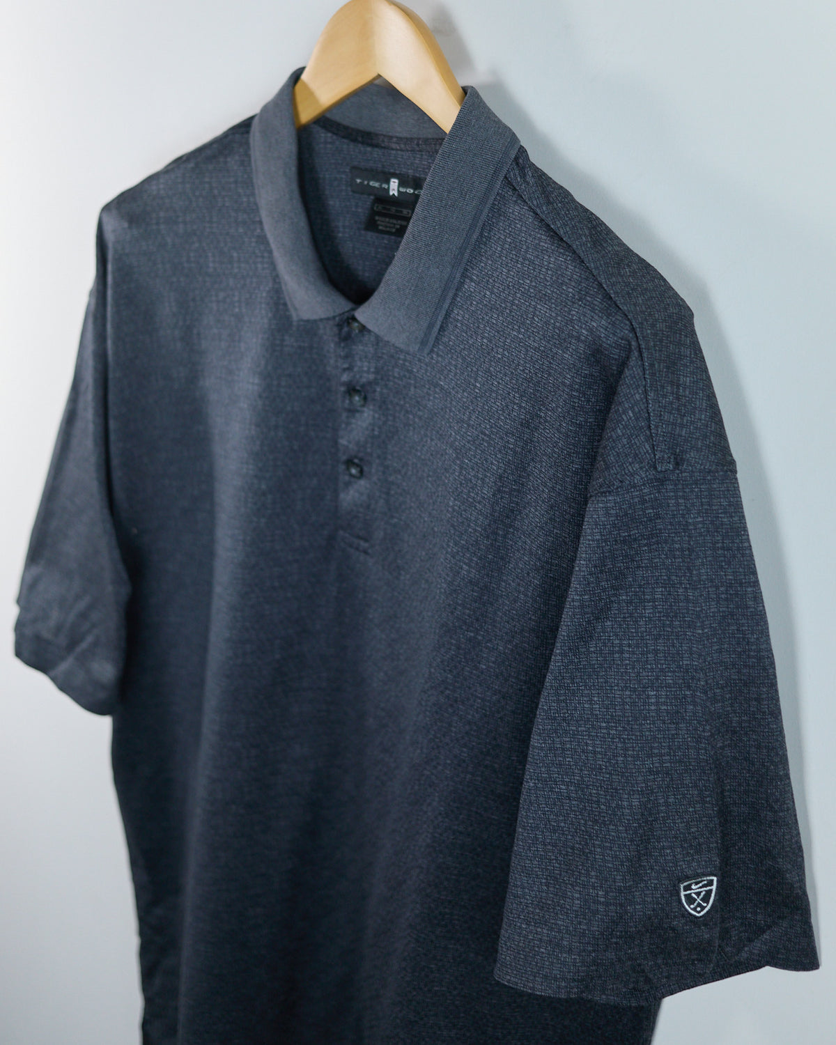 90s Tiger Woods Nike Golf Shield Logo Grey/Black Polo (XL)