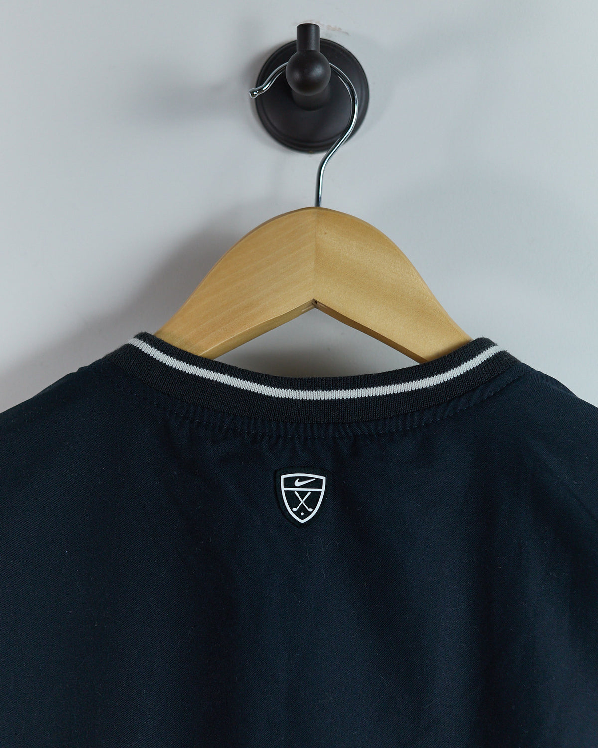 90s Nike Golf Shield Logo Black V Neck Windbreaker Vest (M)