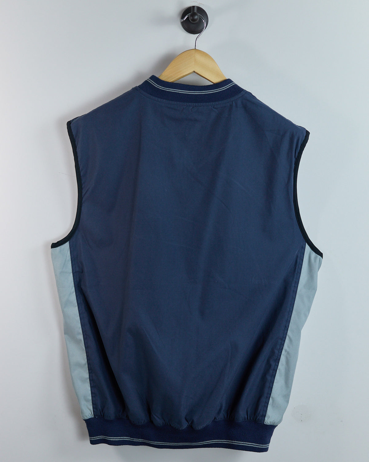 90s Mizuno Golf Navy V Neck Windbreaker Vest (L)