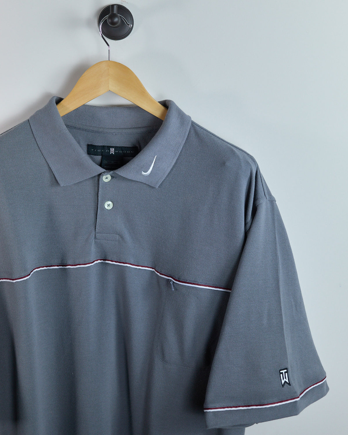 90s to 00s Nike Golf Tiger Woods Grey, Red/White Horizontal Stripe Polo (XL)
