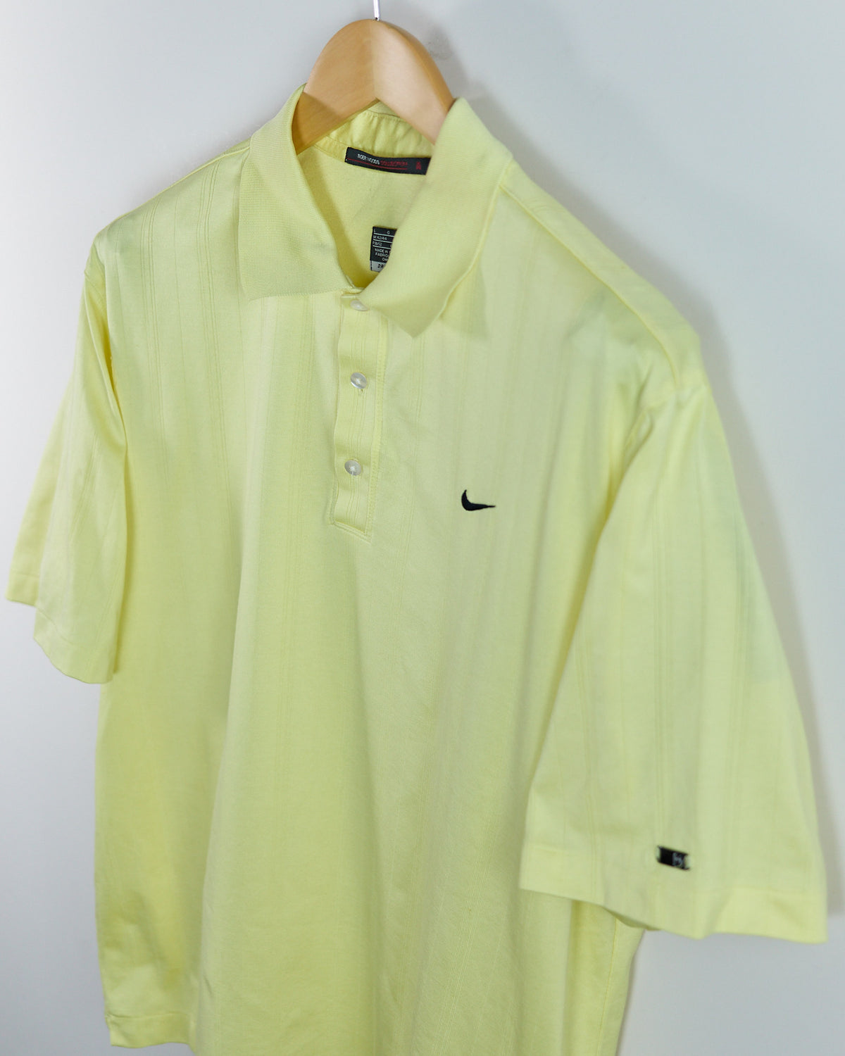 90s to 00s Nike Golf Tiger Woods Yellow Polo (L)