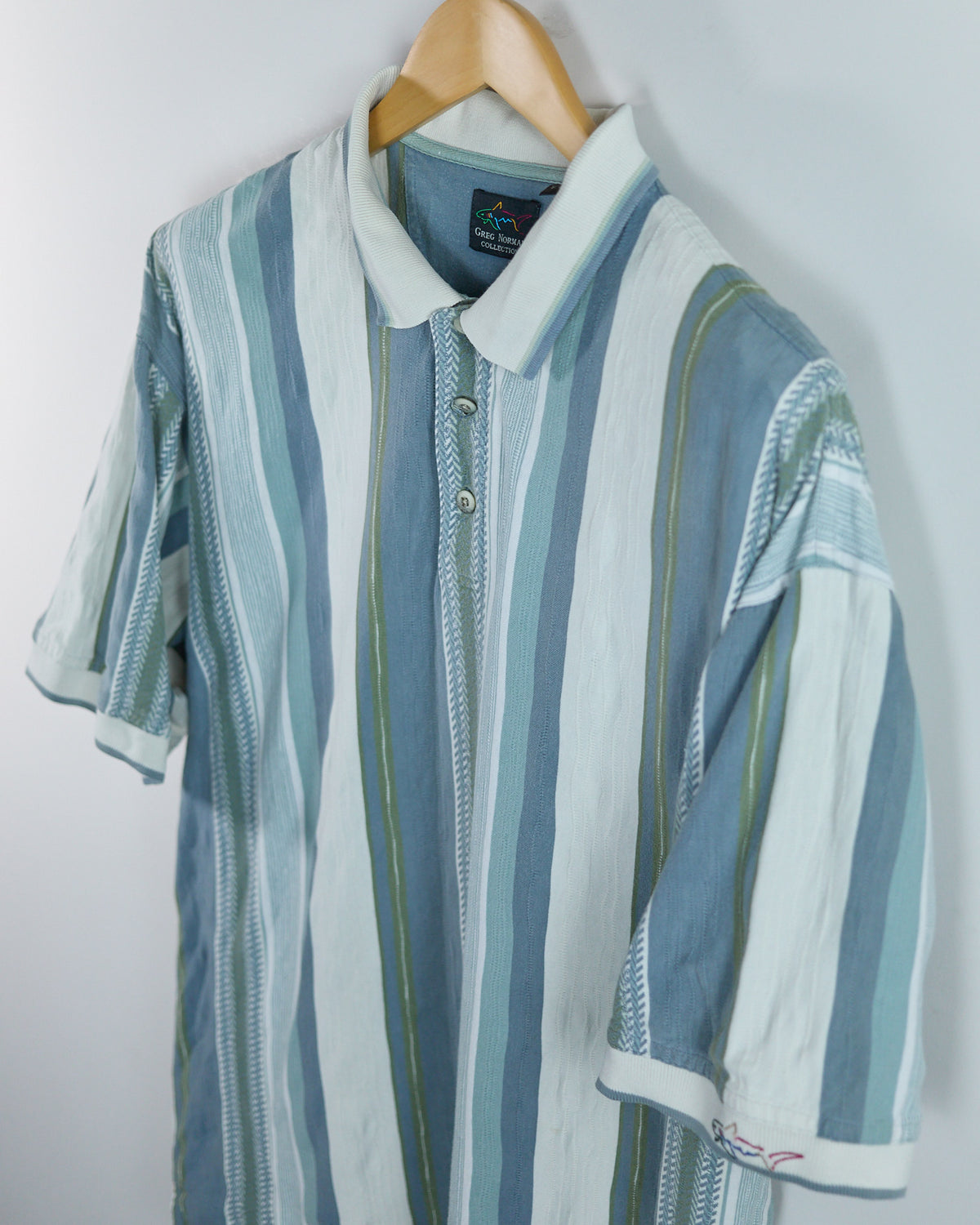 90s Greg Norman Blue/White Vertical Stripe Pattern Polo (XL)
