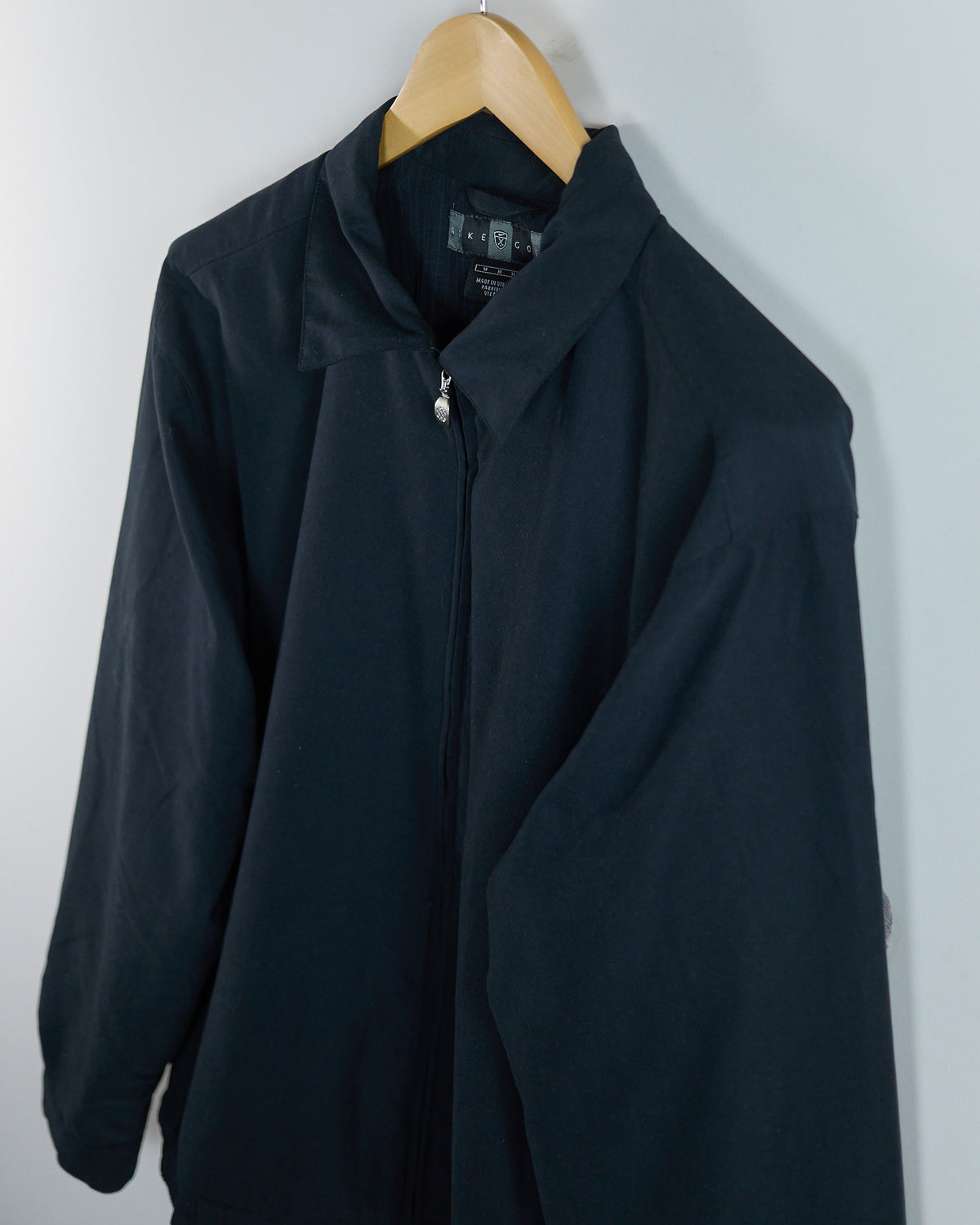 90s Nike Golf Shield Logo Black Zip Up Windbreaker (M)