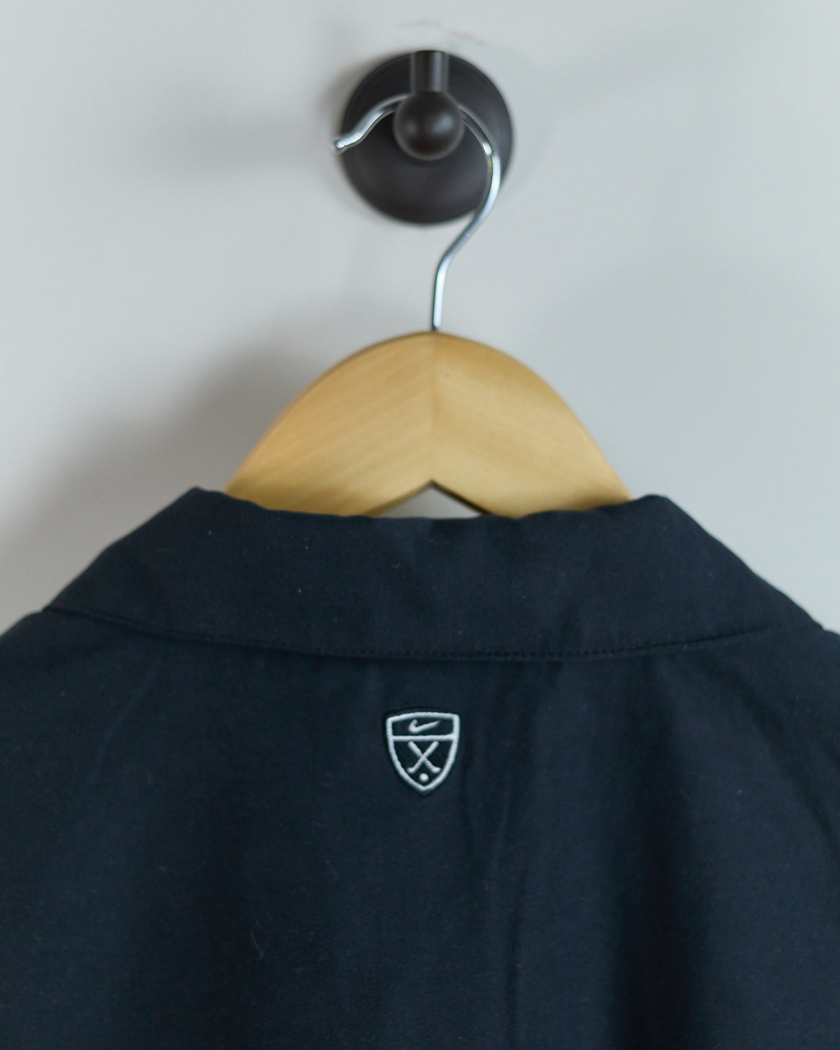 90s Nike Golf Shield Logo Black Zip Up Windbreaker (M)