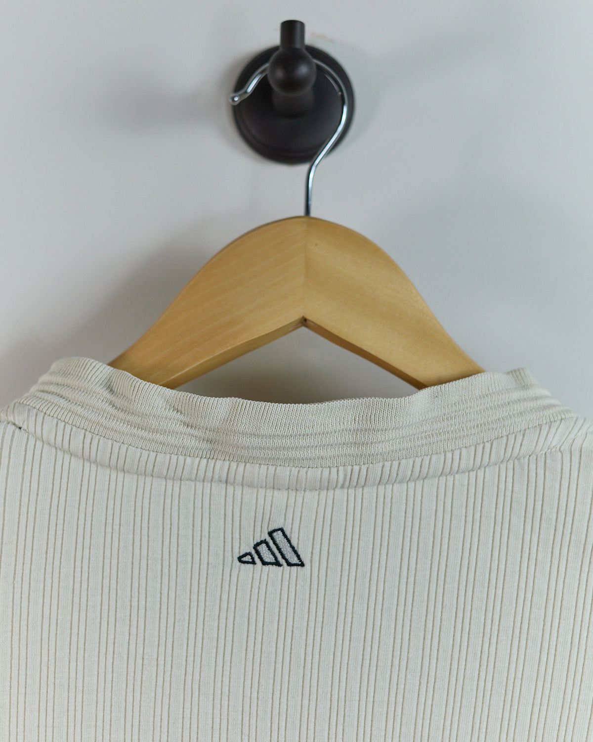 Mid 90s Adidas Golf Cream V Neck Vest (L)