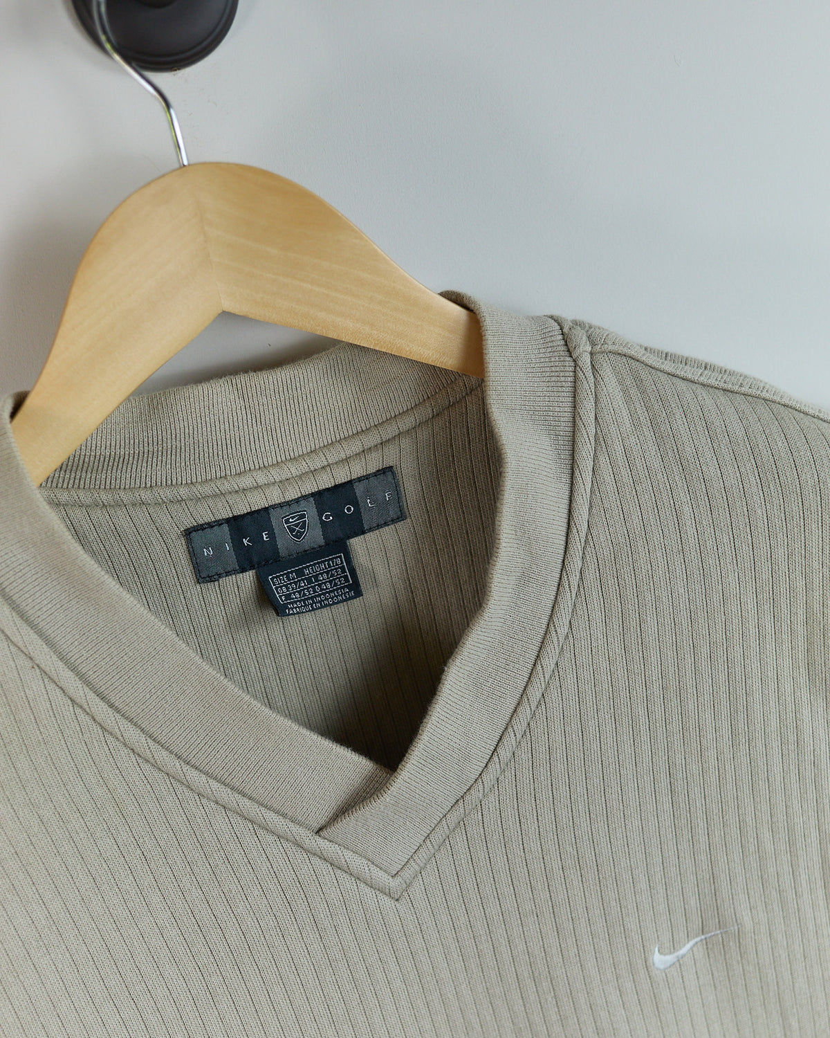 90s Nike Golf Beige V Neck Vest (M)