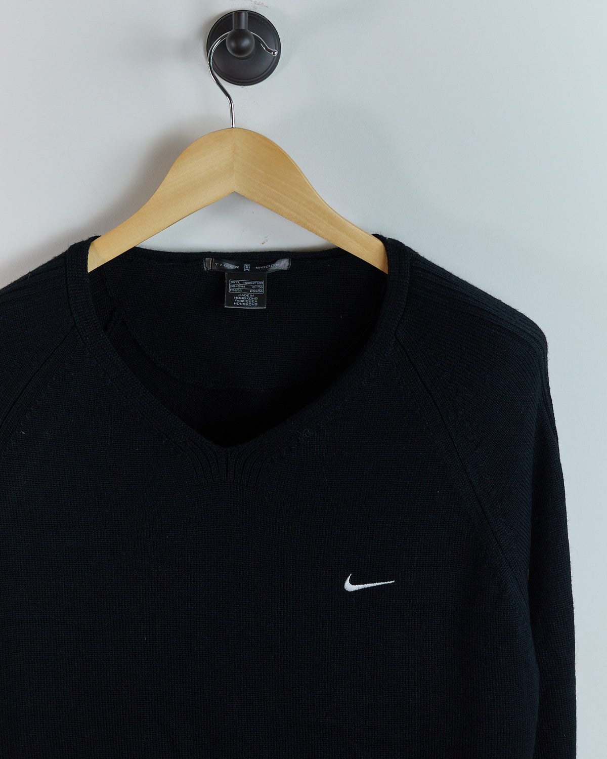 90s to early 00s Nike Golf Black V Neck Jumper (L)