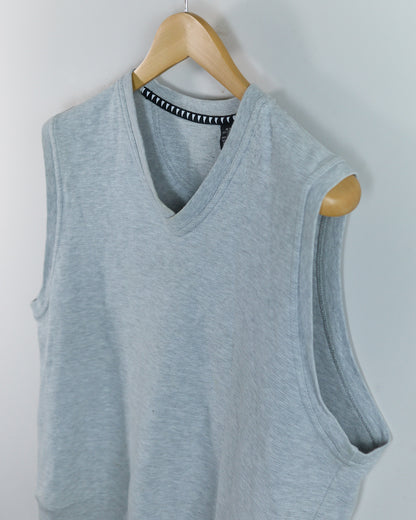 Early 90s Greg Norman Light Grey V Neck Vest (M)