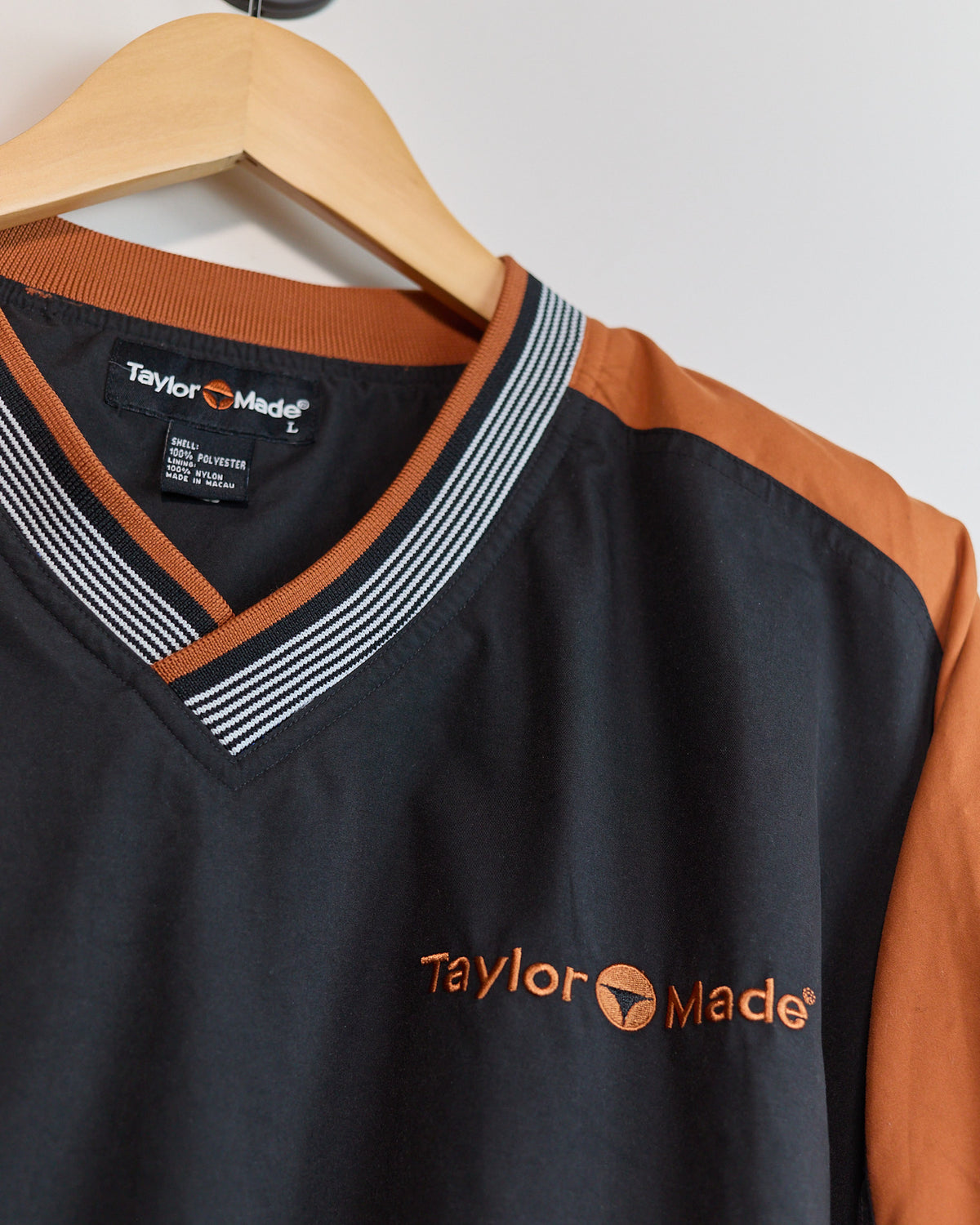 90s TaylorMade Black/Orange V Neck Windbreaker (L)