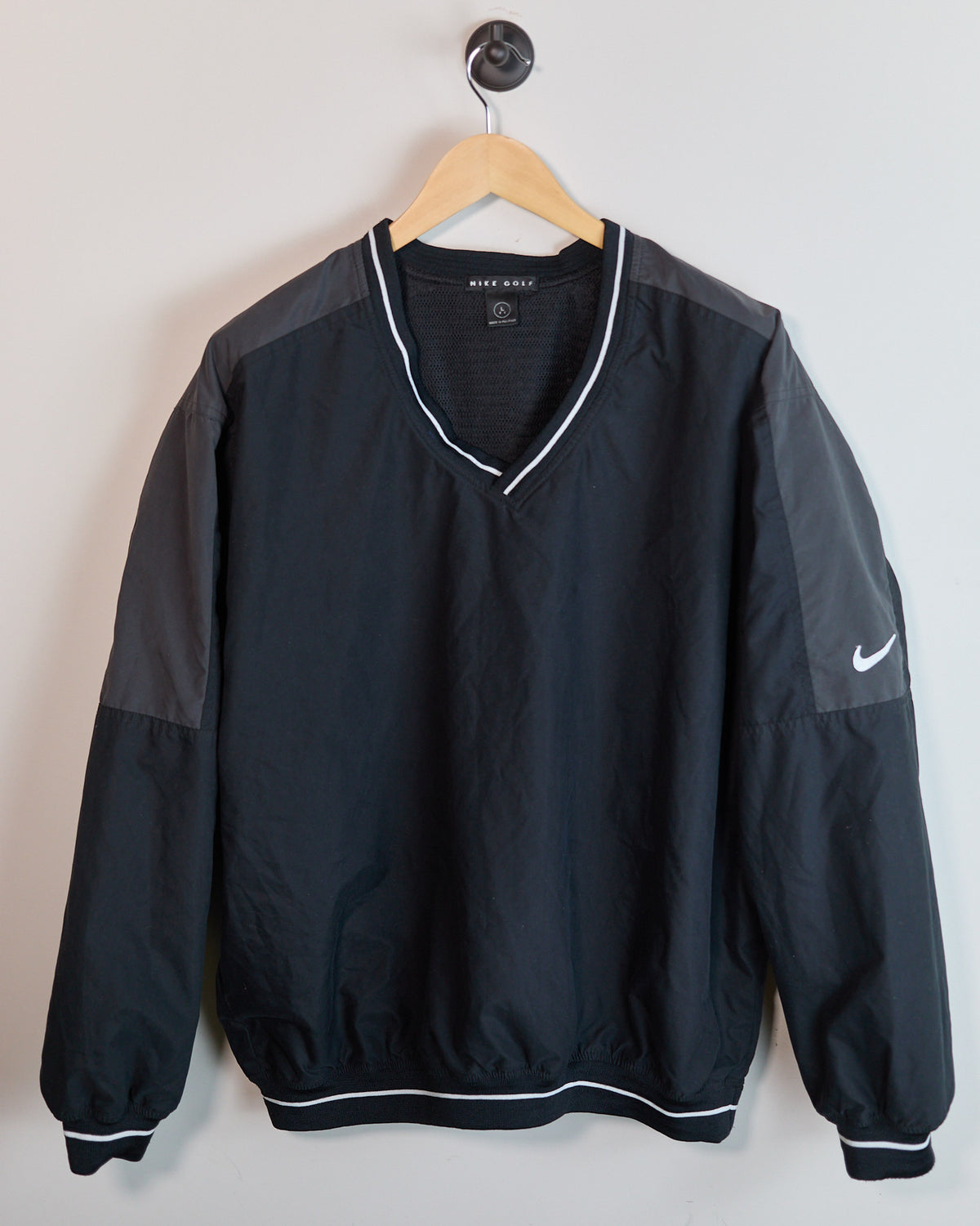 80s to early 90s Nike Golf Black/Dark Grey V Neck Windbreaker (L)