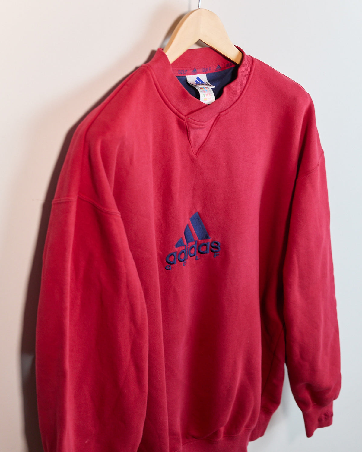 90s Adidas Golf Red/Blue Long Sleeve Crew Neck Jumper (XL, slightly smaller)