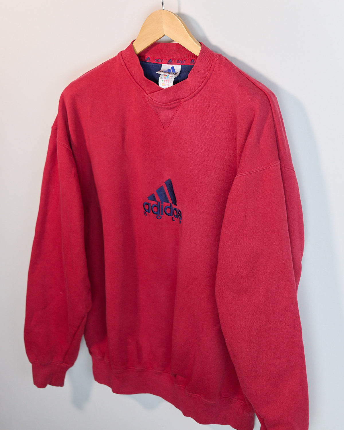 90s Adidas Golf Red/Blue Long Sleeve Crew Neck Jumper (XL, slightly smaller)