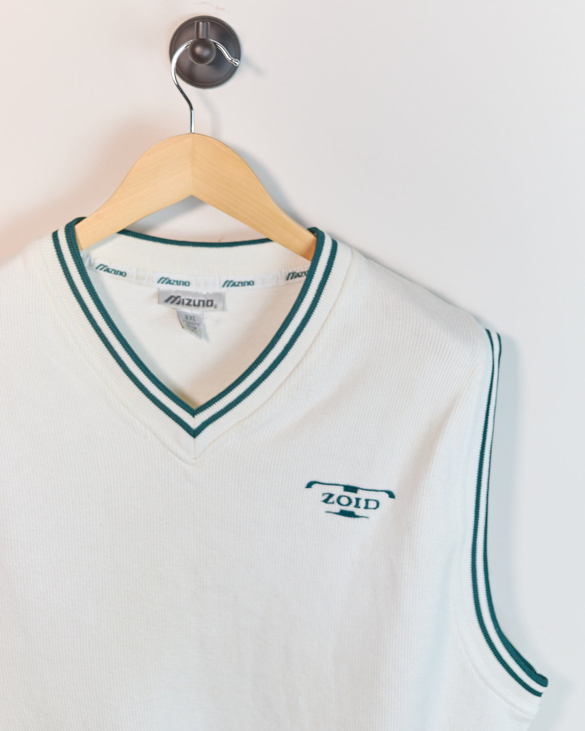 90s Mizuno Golf White/Green Vest (XXL but smaller)
