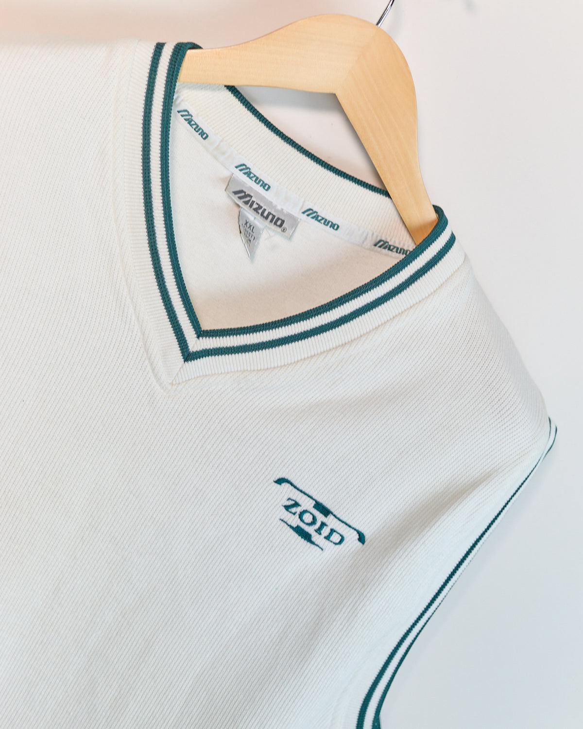 90s Mizuno Golf White/Green Vest (XXL but smaller)