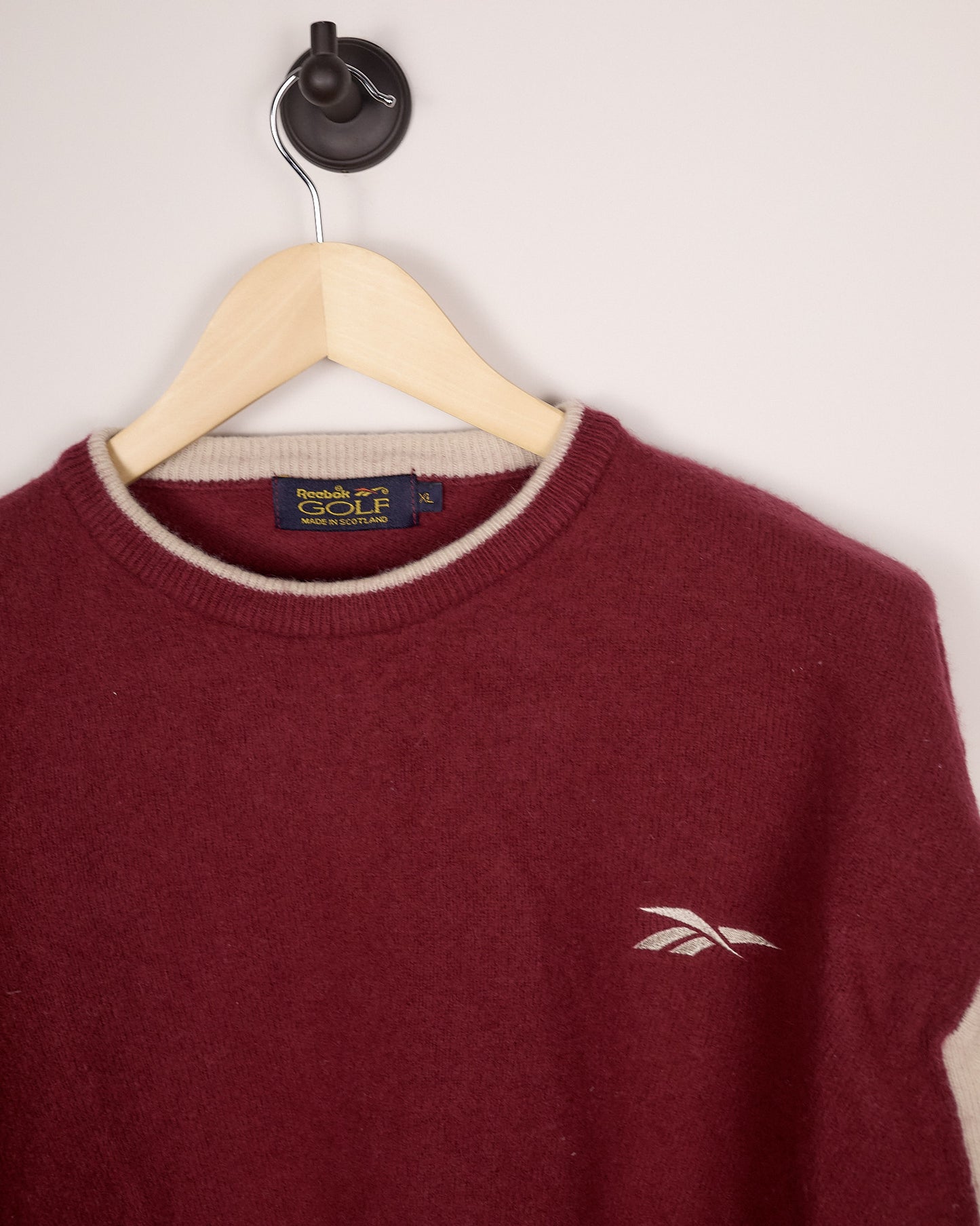 90s Reebok Burgundy/Cream Knitwear (XL)
