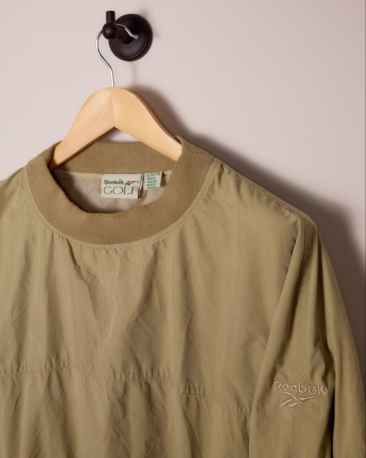 early 90s Reebok Beige Windbreaker (XL)