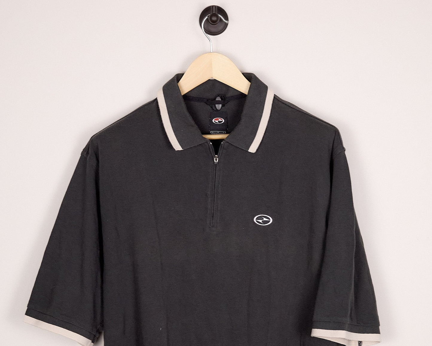 Late 90s Nike Golf Tiger Woods Yin Yang Grey/White Polo (L)