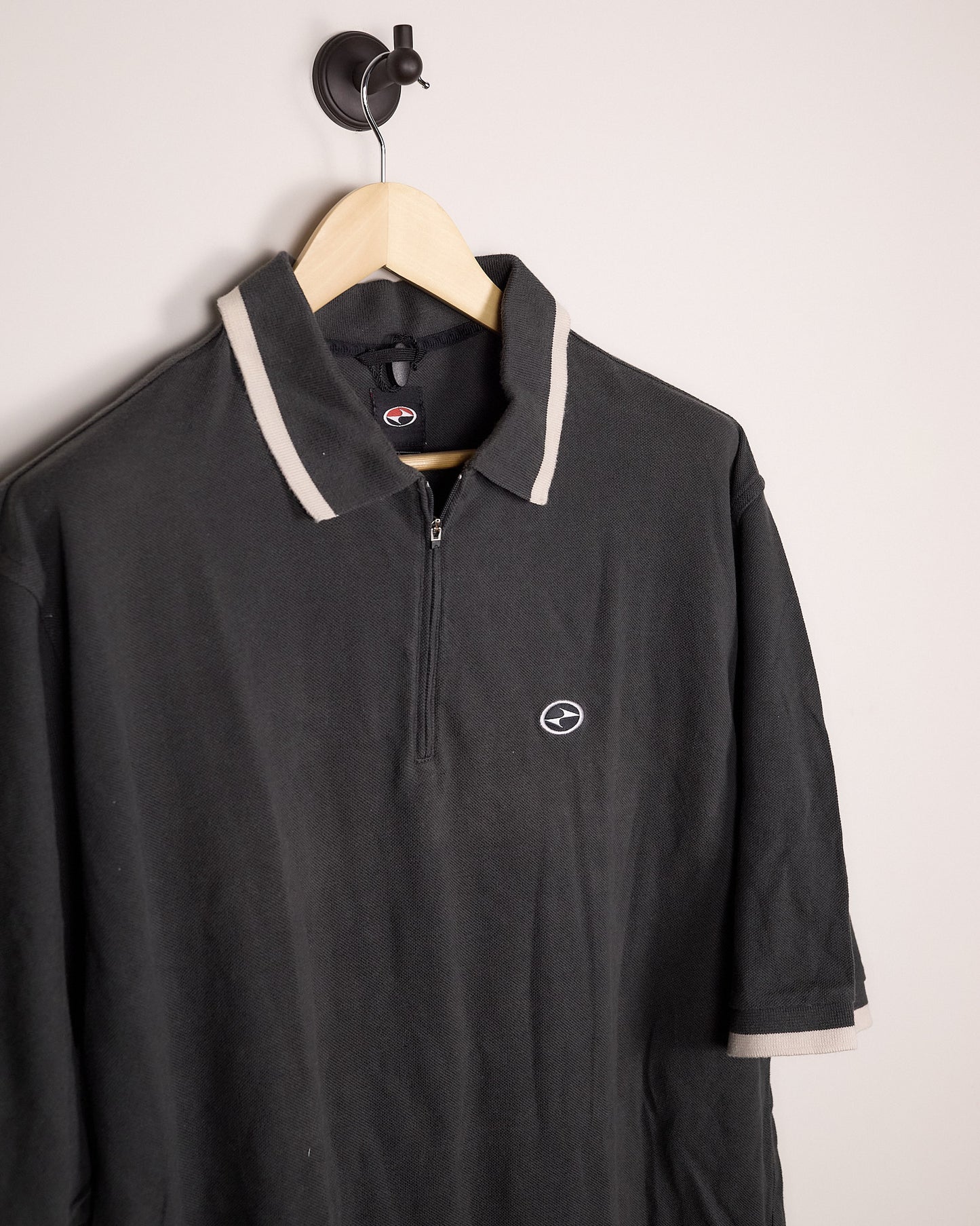 Late 90s Nike Golf Tiger Woods Yin Yang Grey/White Polo (L)