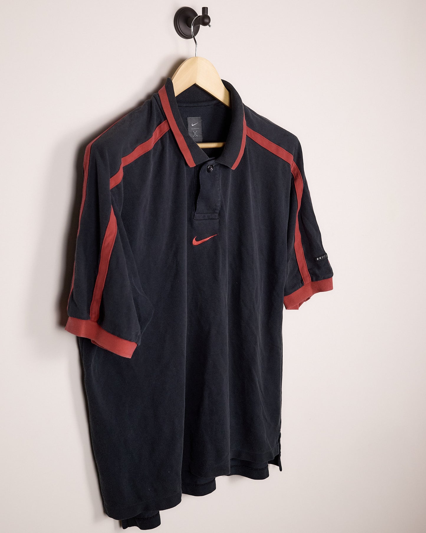 90s Nike Golf Tiger Woods Yin Yang Red/Black Polo (L)