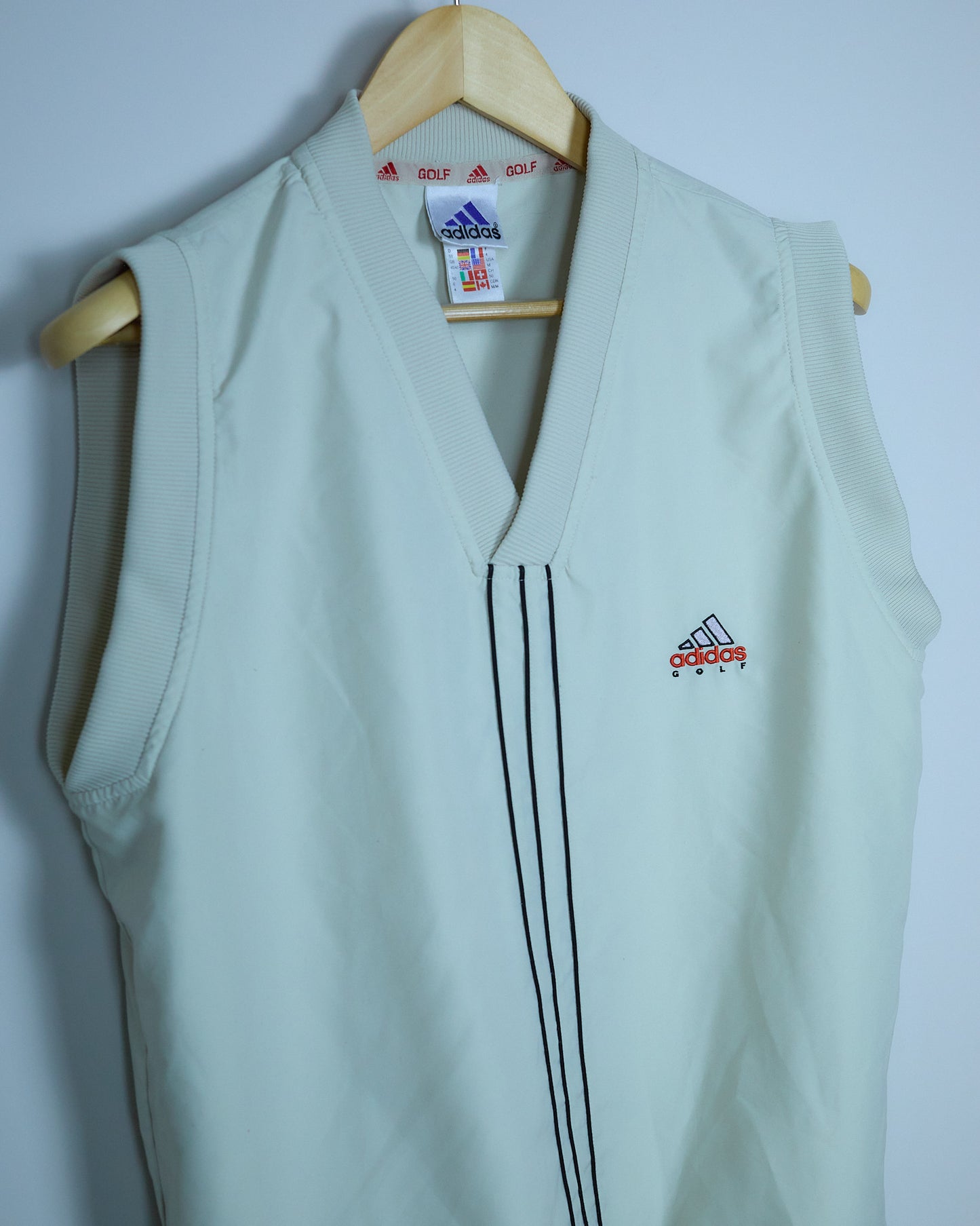 Mid 90s Adidas Golf Cream/Black V Neck Gilet Windbreaker Jacket (M)