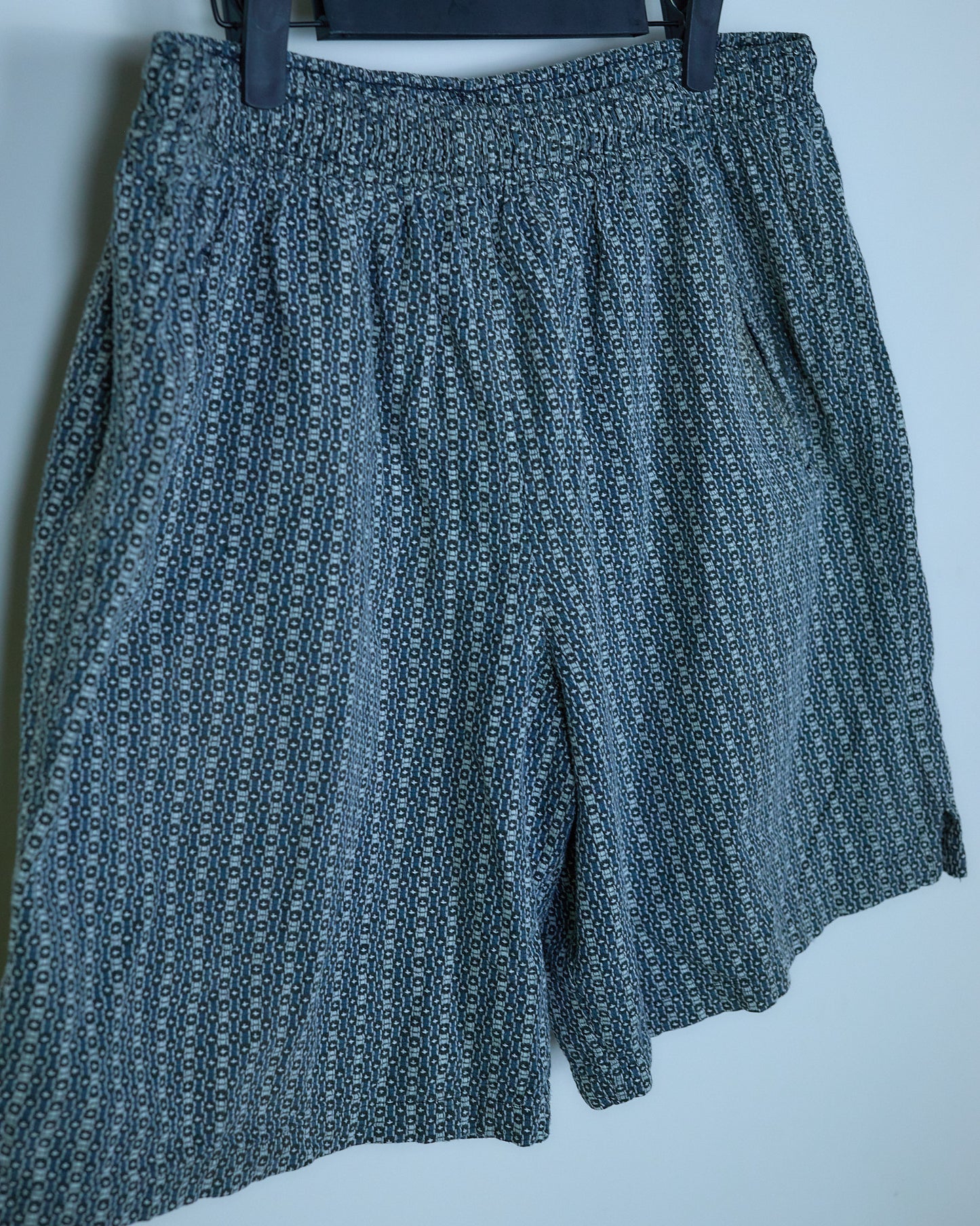 Early 90s Nike Golf Swoosh 18Dark Blue/Grey Pattern Shorts (L)