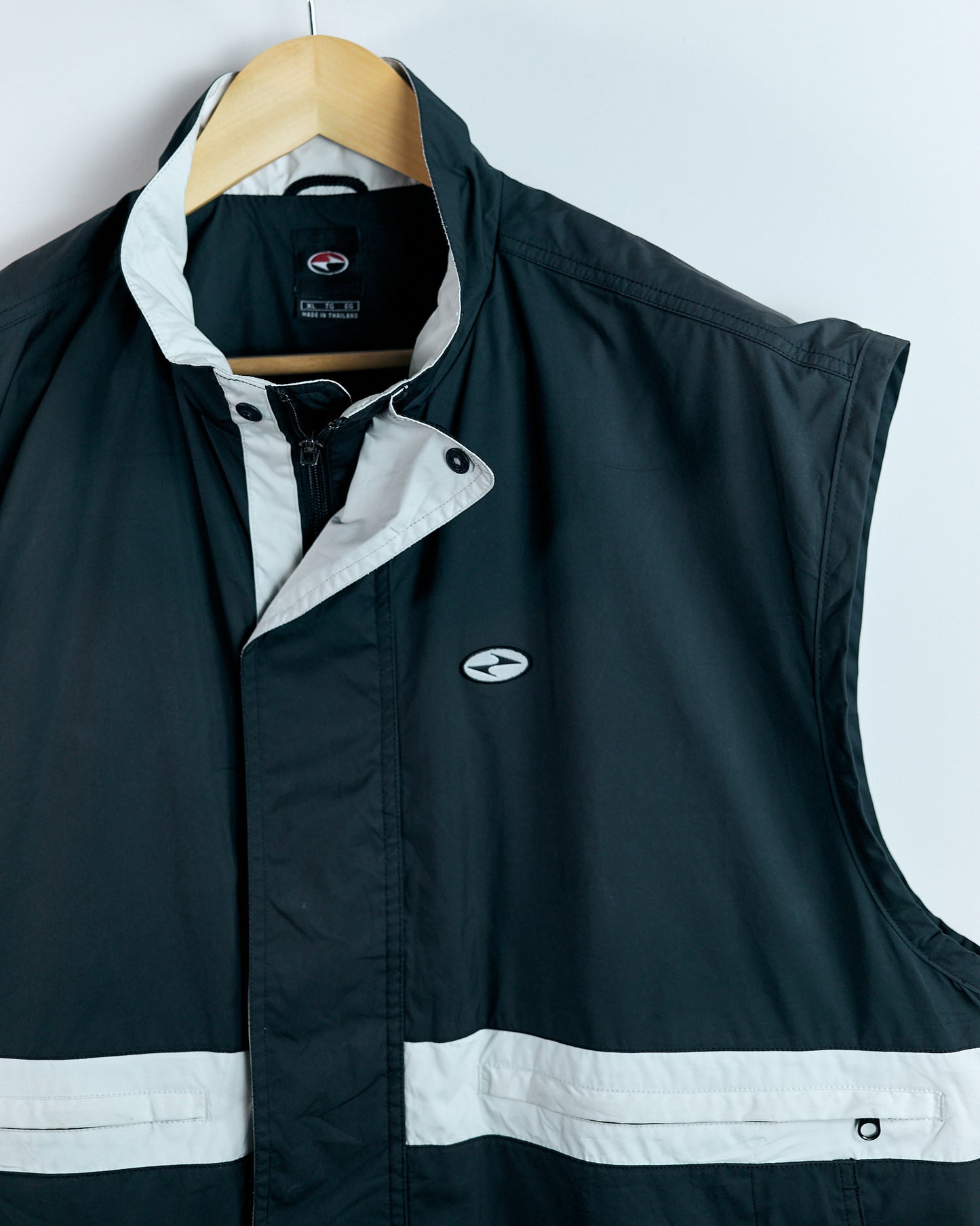 90s Nike Yin Yang Black/Cream Gilet Vest (XL)