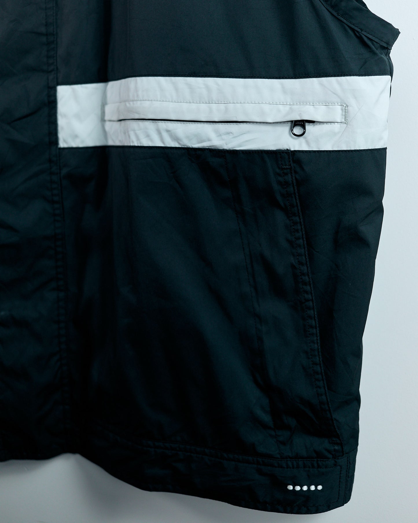 90s Nike Yin Yang Black/Cream Gilet Vest (XL)
