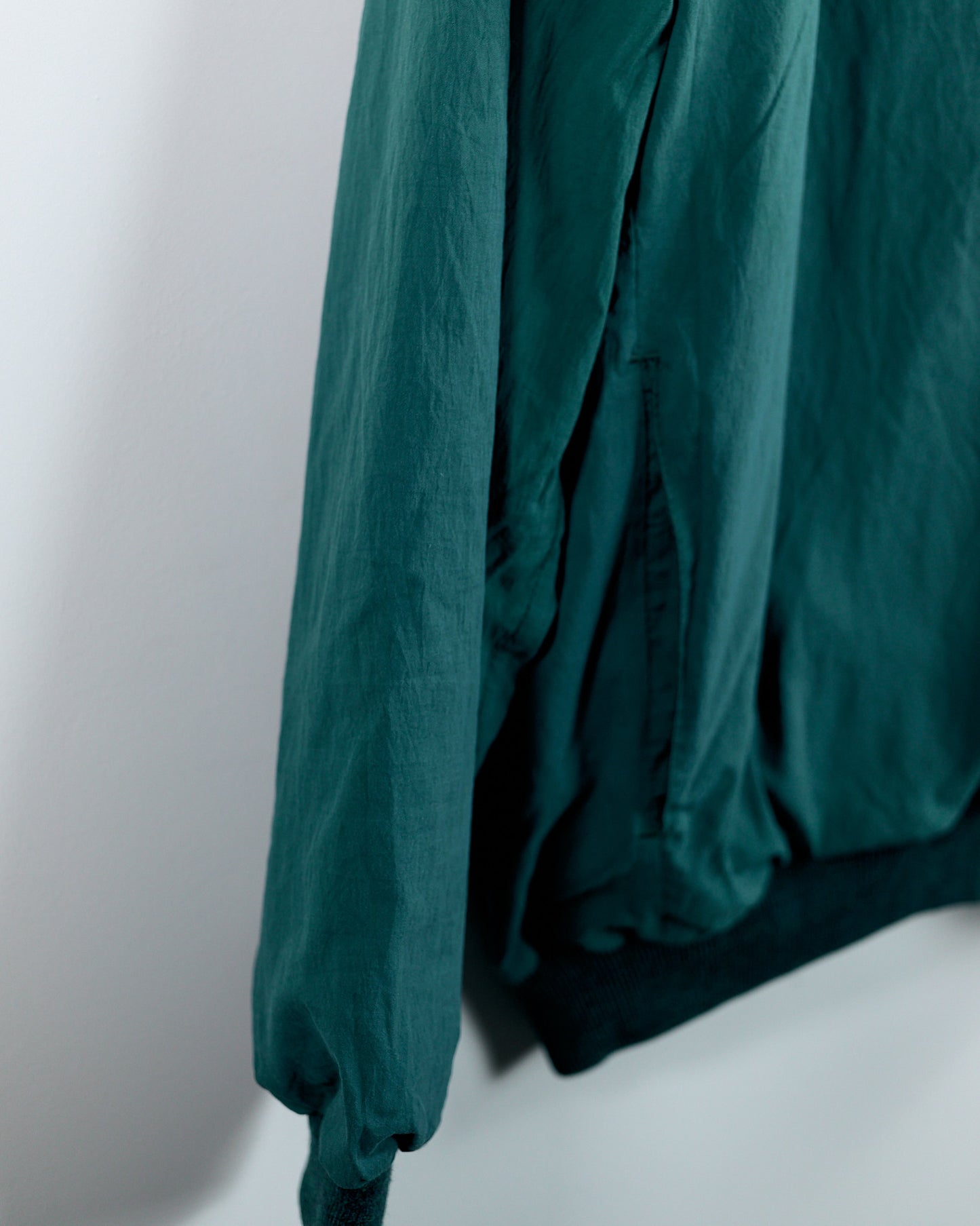 90s Sunderland of Scotland Green Crew Neck Windbreaker (M)