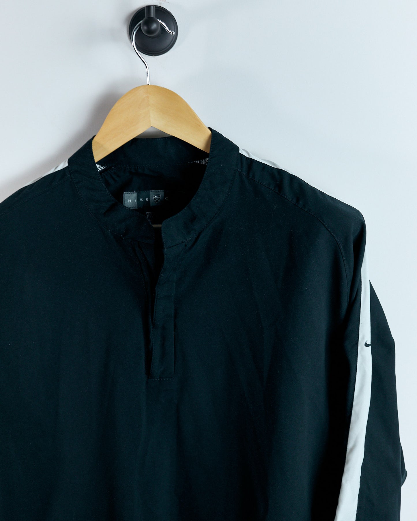 90s Nike Shield Logo Black/White Mock Collar Quarter Zip Wind Jacket (