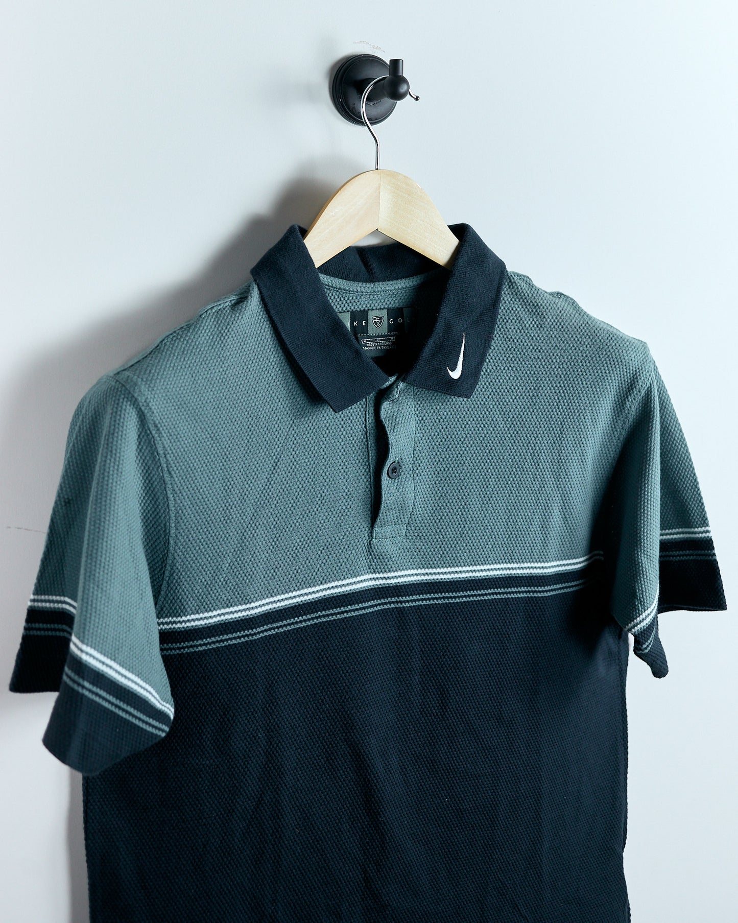 90s Nike Golf Shield Logo, Rare Swoosh collar, Navy Blue/Light Blue Cotton Polo (M)