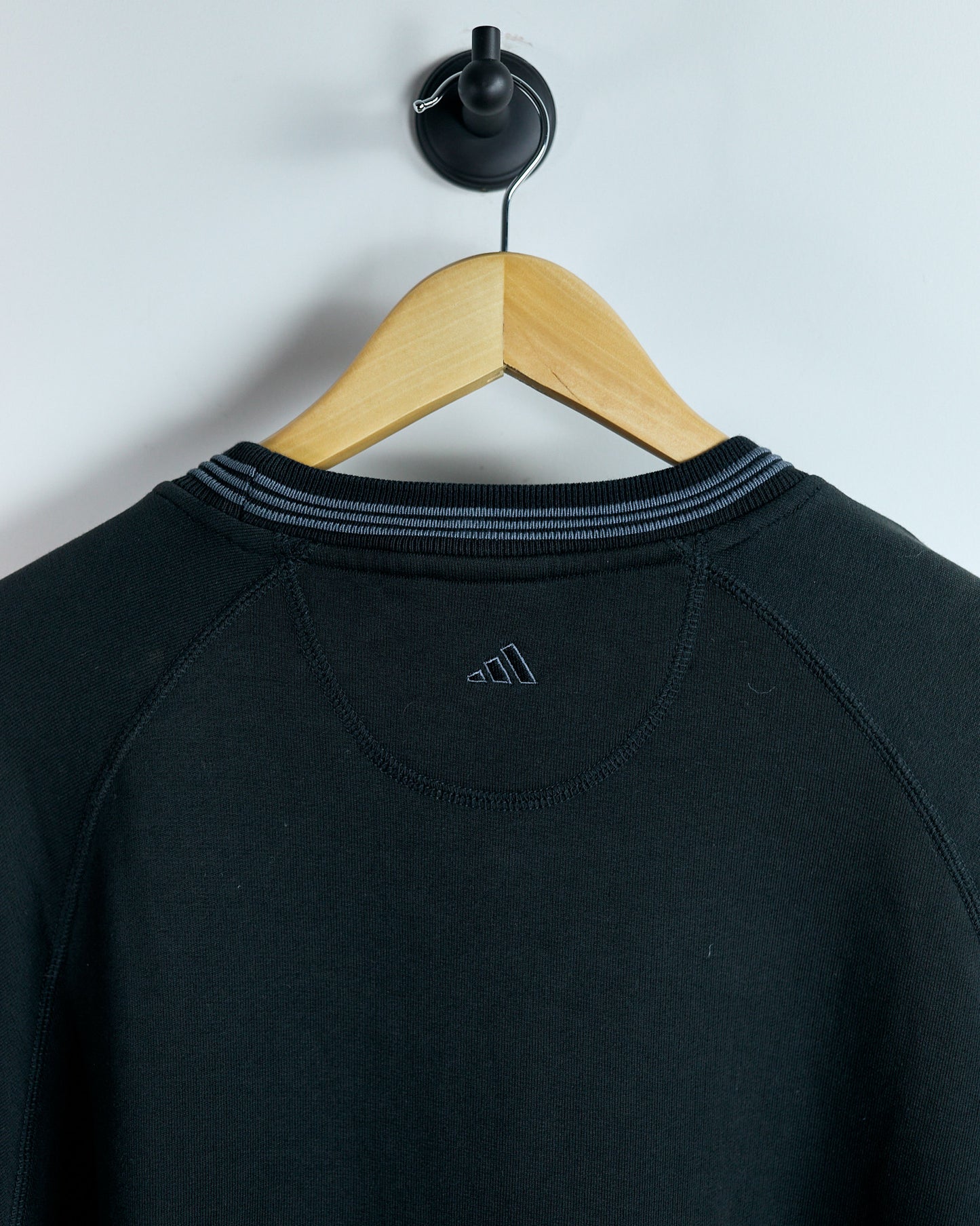 00s Adidas Black/Grey Crew Neck Jumper (XL)
