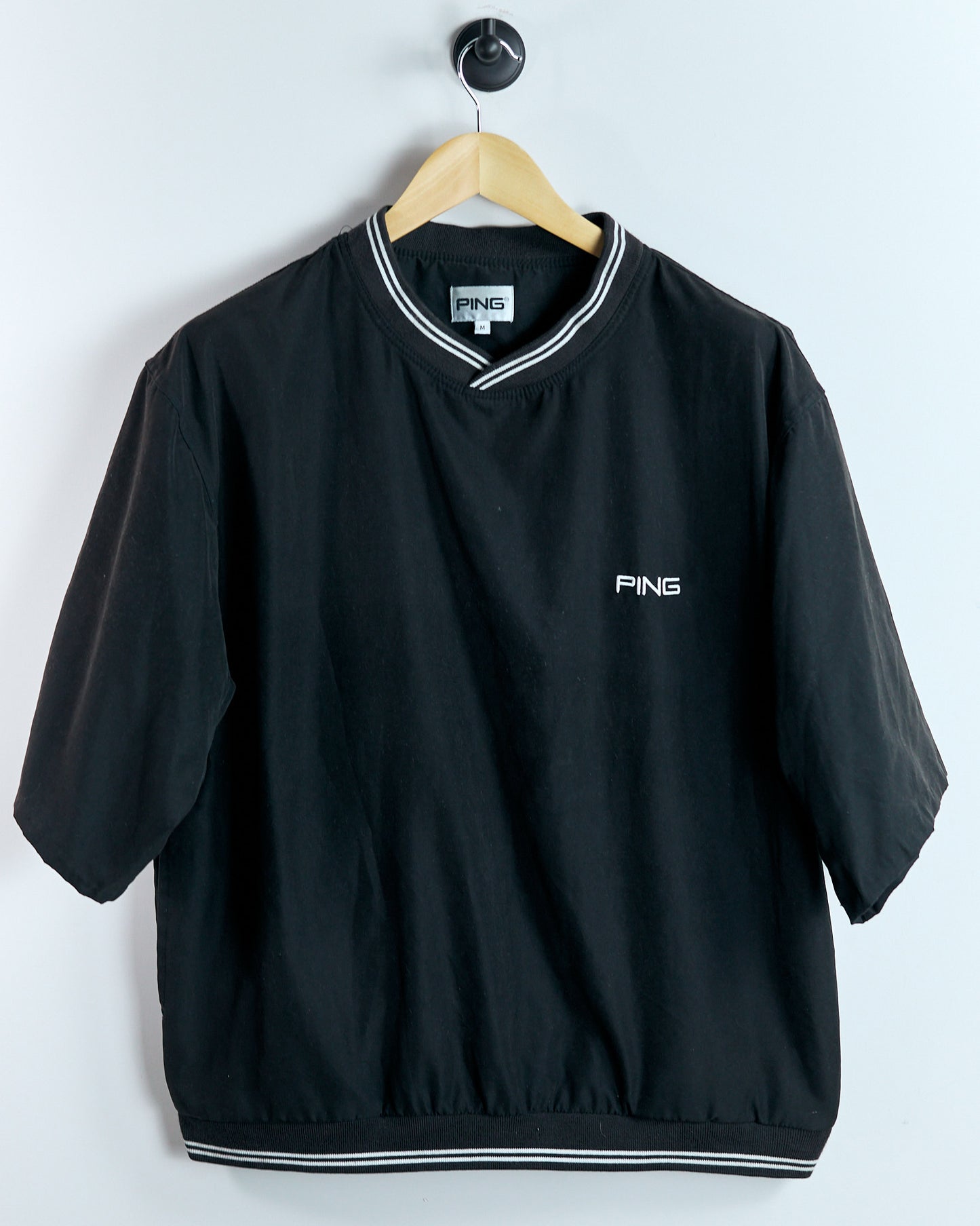 90s Ping Black Short Sleeve V Neck Windbreaker (M)