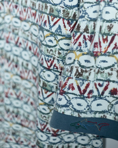 90s Greg Norman Cream and Blue Multicolour Pattern Polo (L)