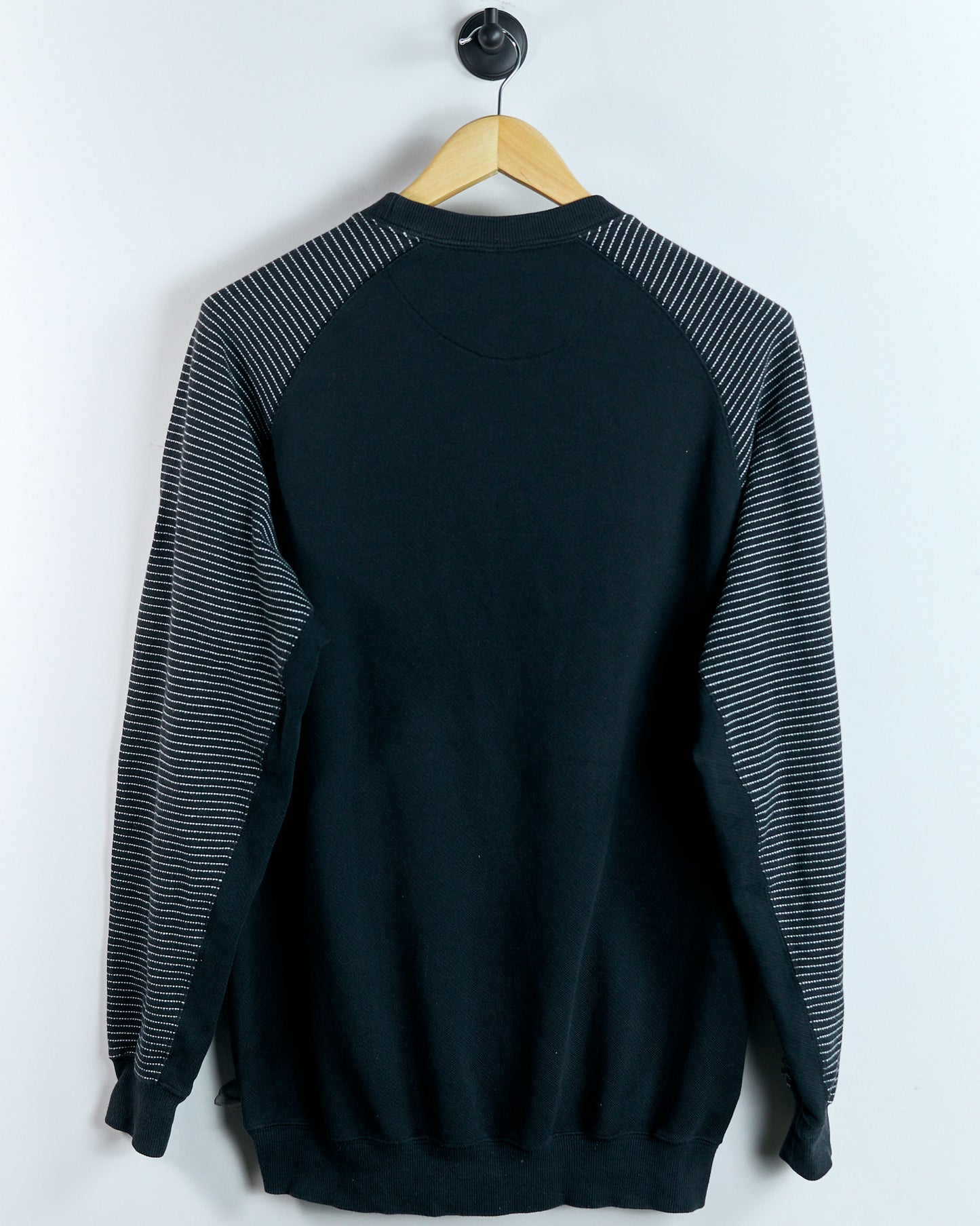 90s Nike Shield Logo Black/White Long Sleeve Stitch Crew Neck Jumper (M)