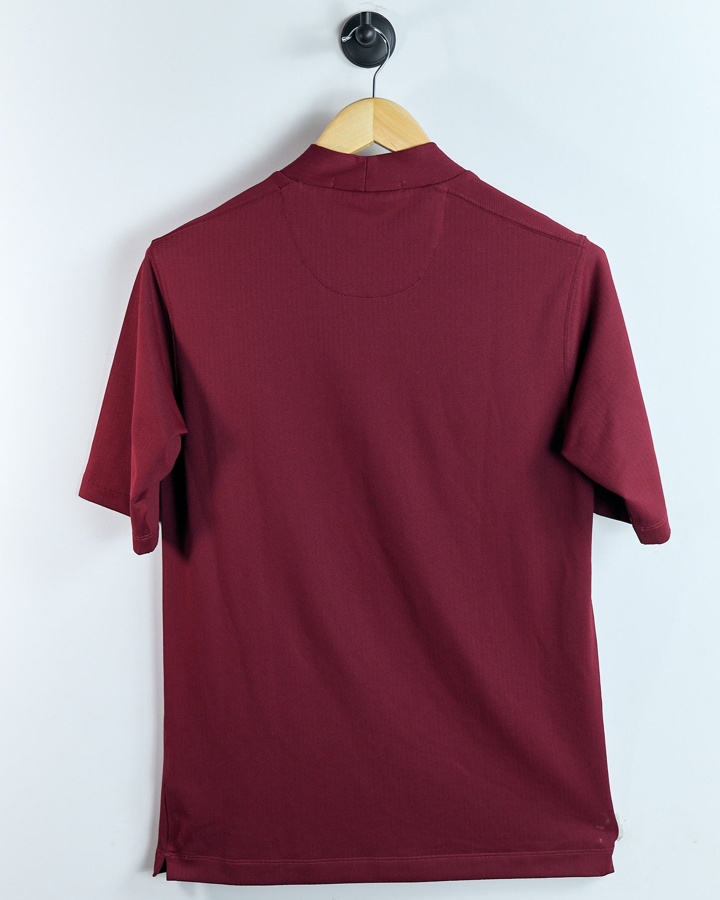 90s Tiger Woods Sunday Red Mock Neck Dri-Fit T-Shirt (S)