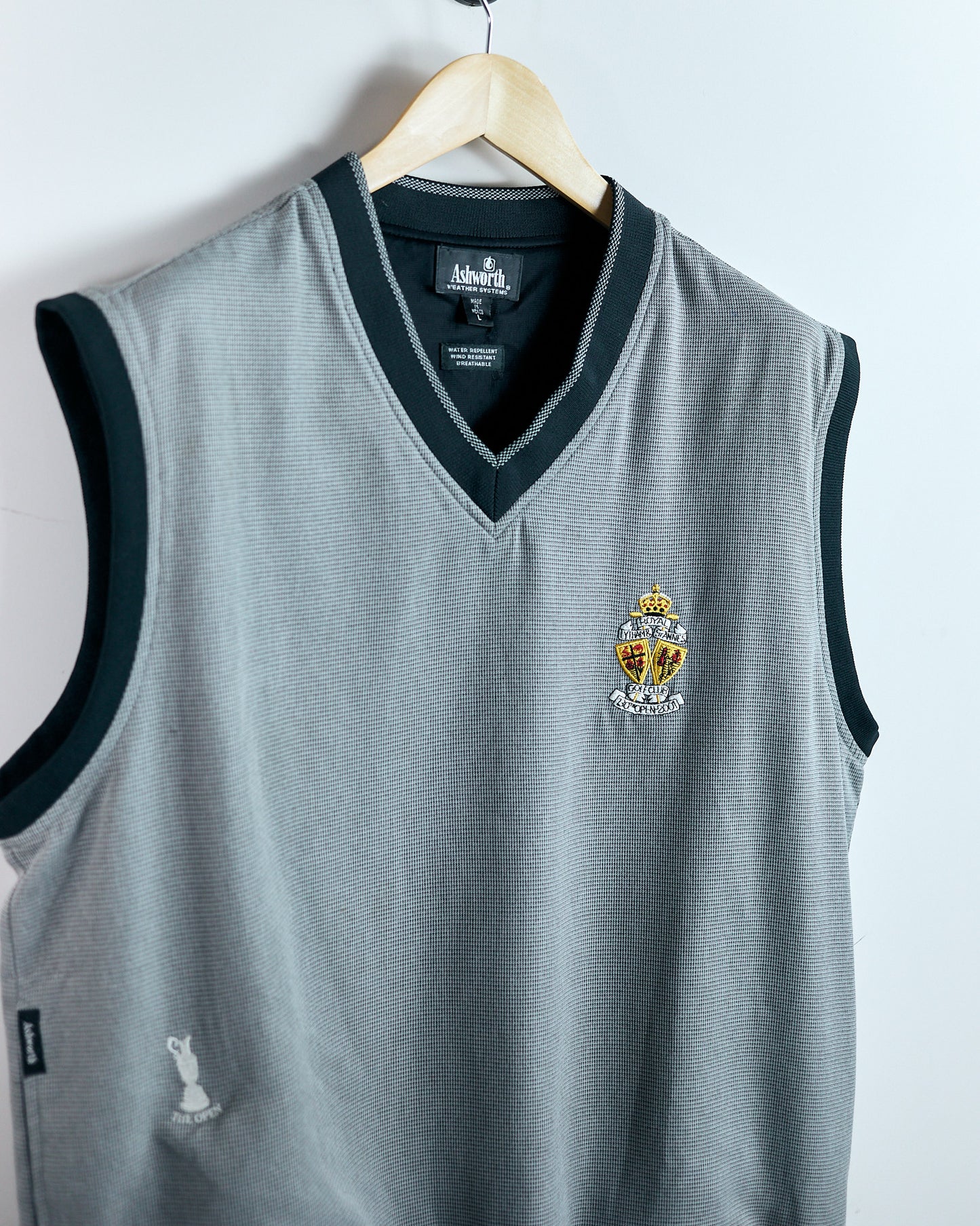 00s Ashworth, Open Championships x Royal Lytham St Annes golf club crest, V Neck Vest (L)