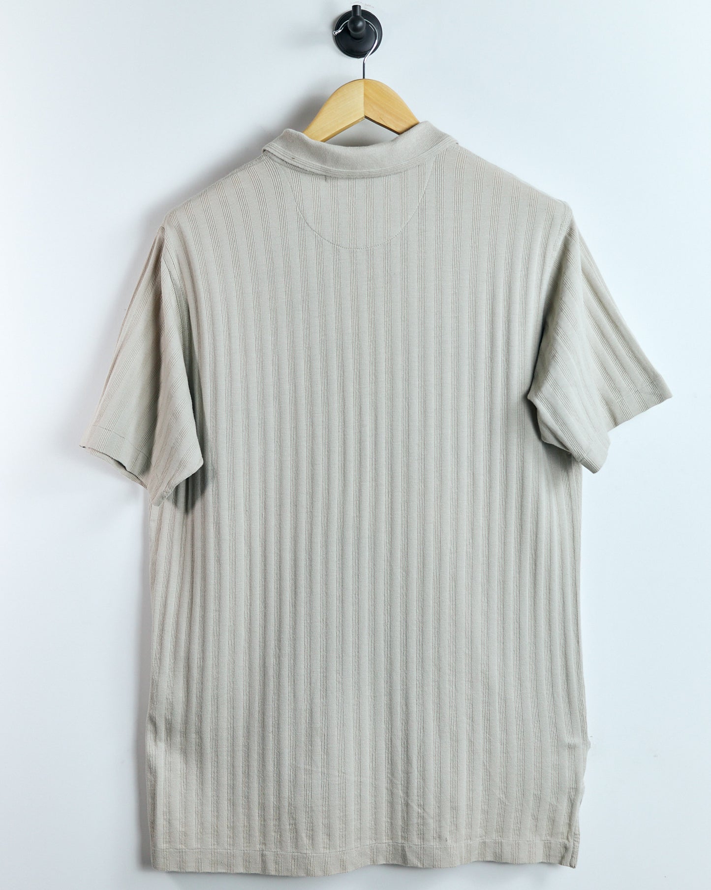 90s Tiger Woods Yin Yang, Beige Polo, with detailed weave and logo (M)