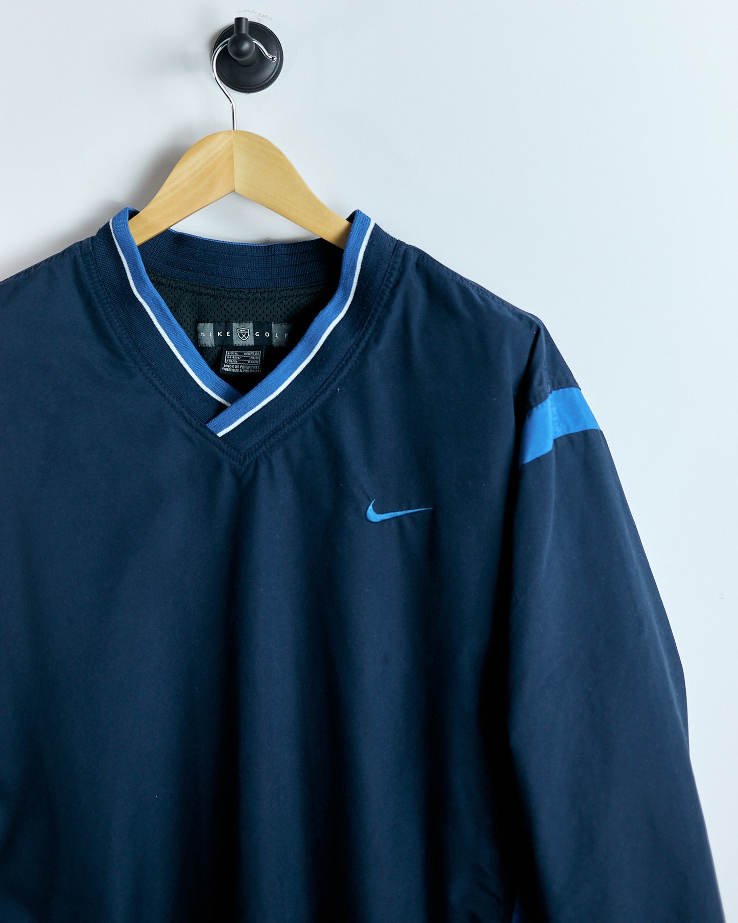 90s Nike Shield Logo Navy Blue V Neck Windbreaker (XL)