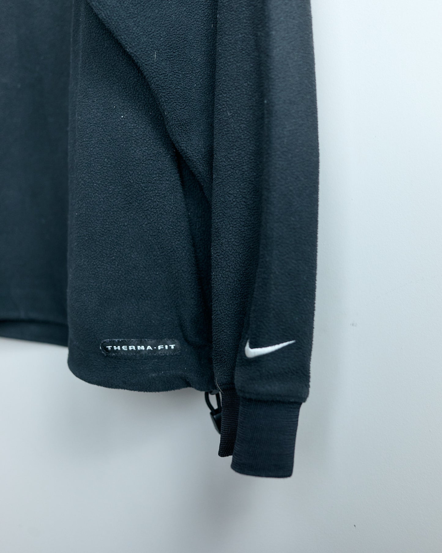 90s Nike Shield Logo Black Therma-Fit V Neck Jumper (L)