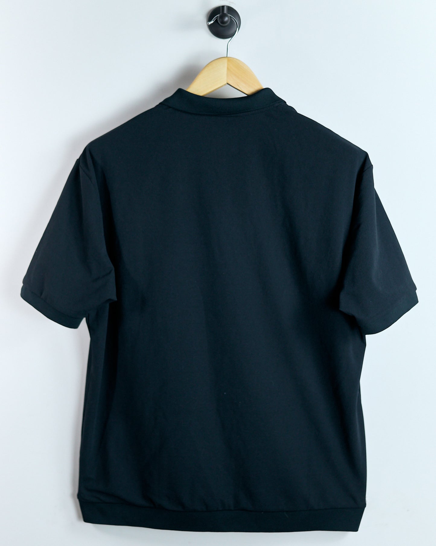 Modern Japan Edition TaylorMade Black Polo (L)