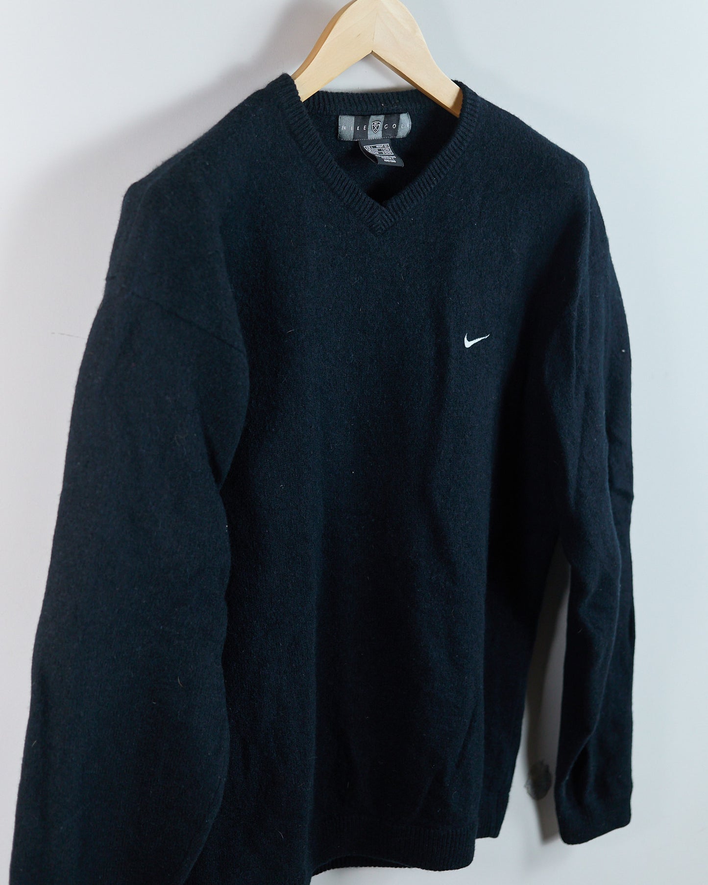 90s Nike Golf Black V Neck Jumper (L)